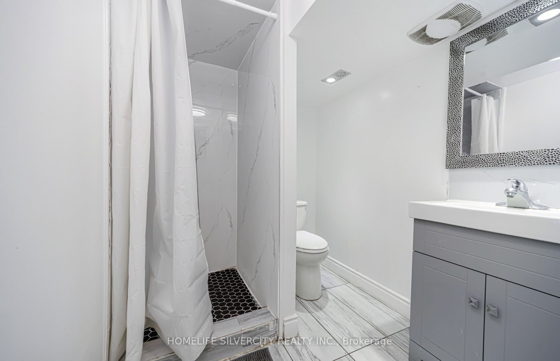 7582 Discus Crescent Property Photo 42
