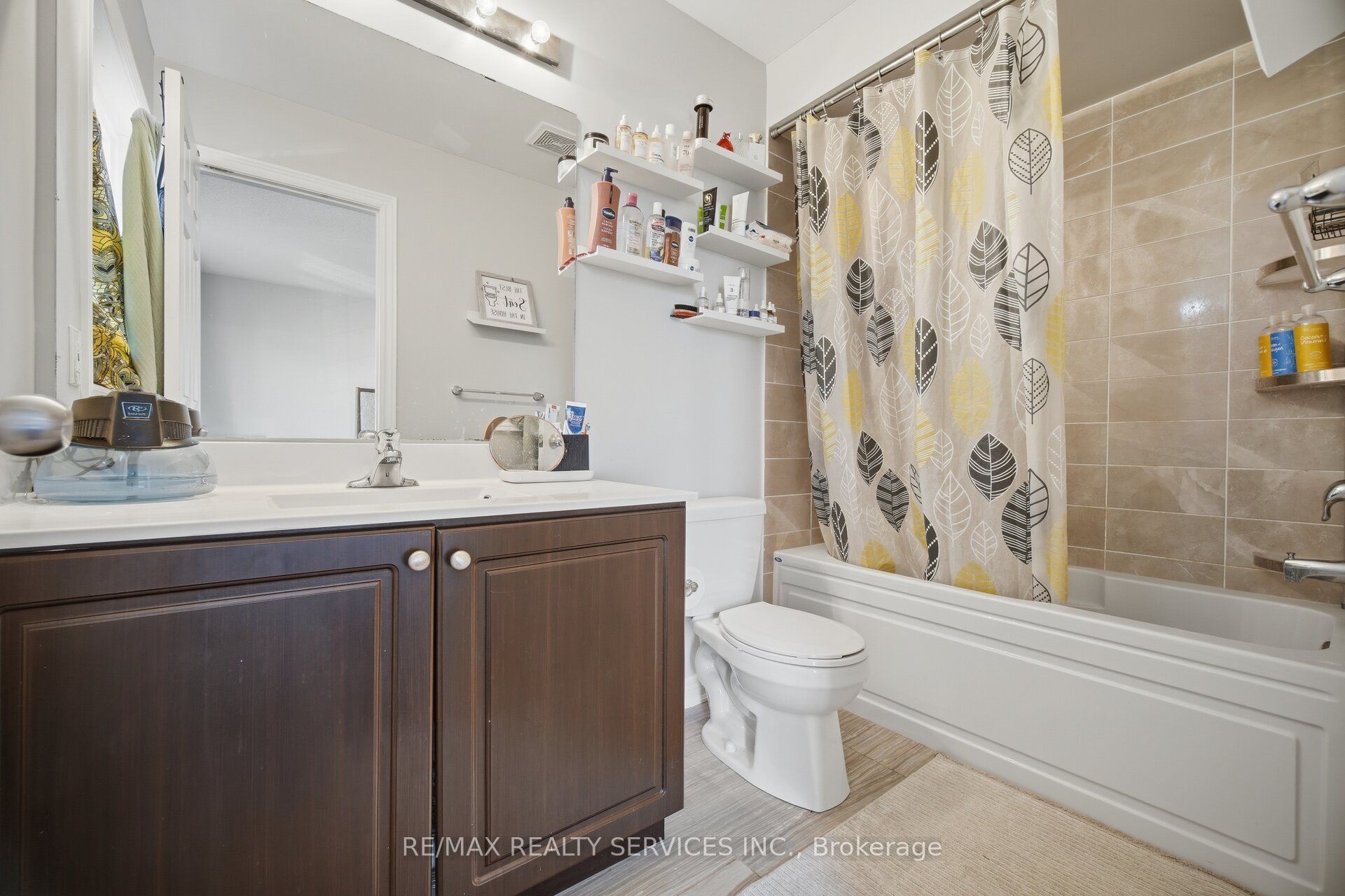 72 Rockman Crescent Property Photo 27