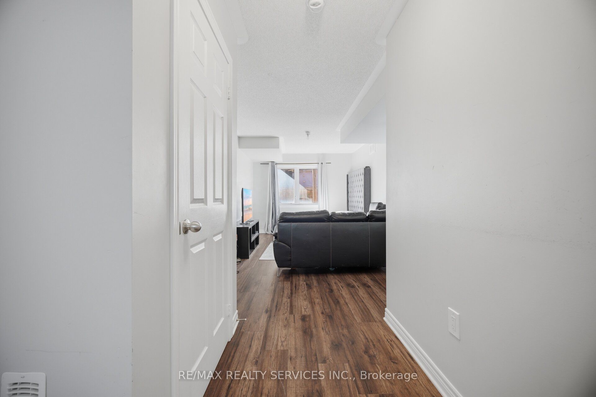 72 Rockman Crescent Property Photo 35