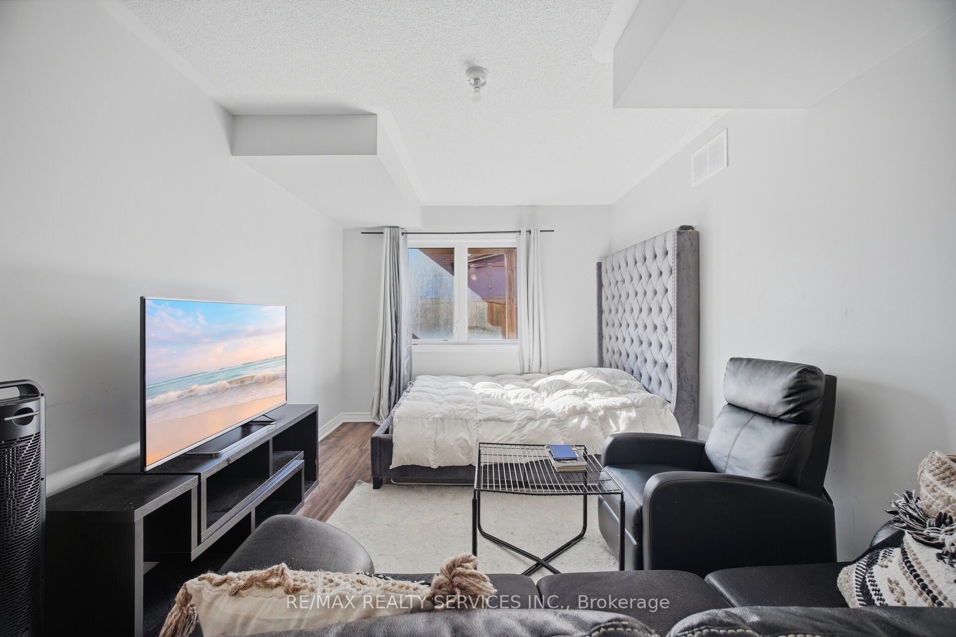 72 Rockman Crescent Property Photo 36