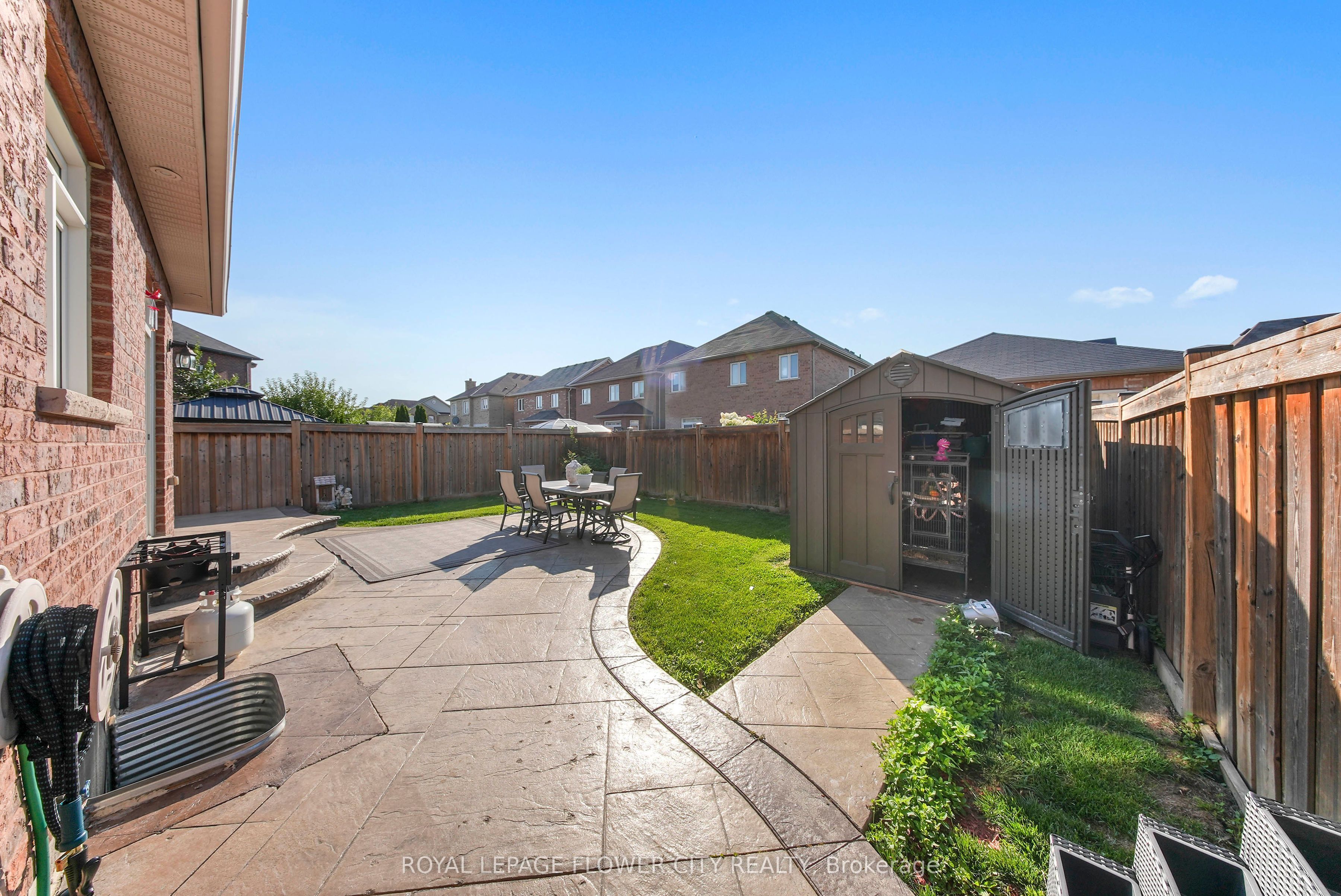 15127 Danby Road Property Photo 14