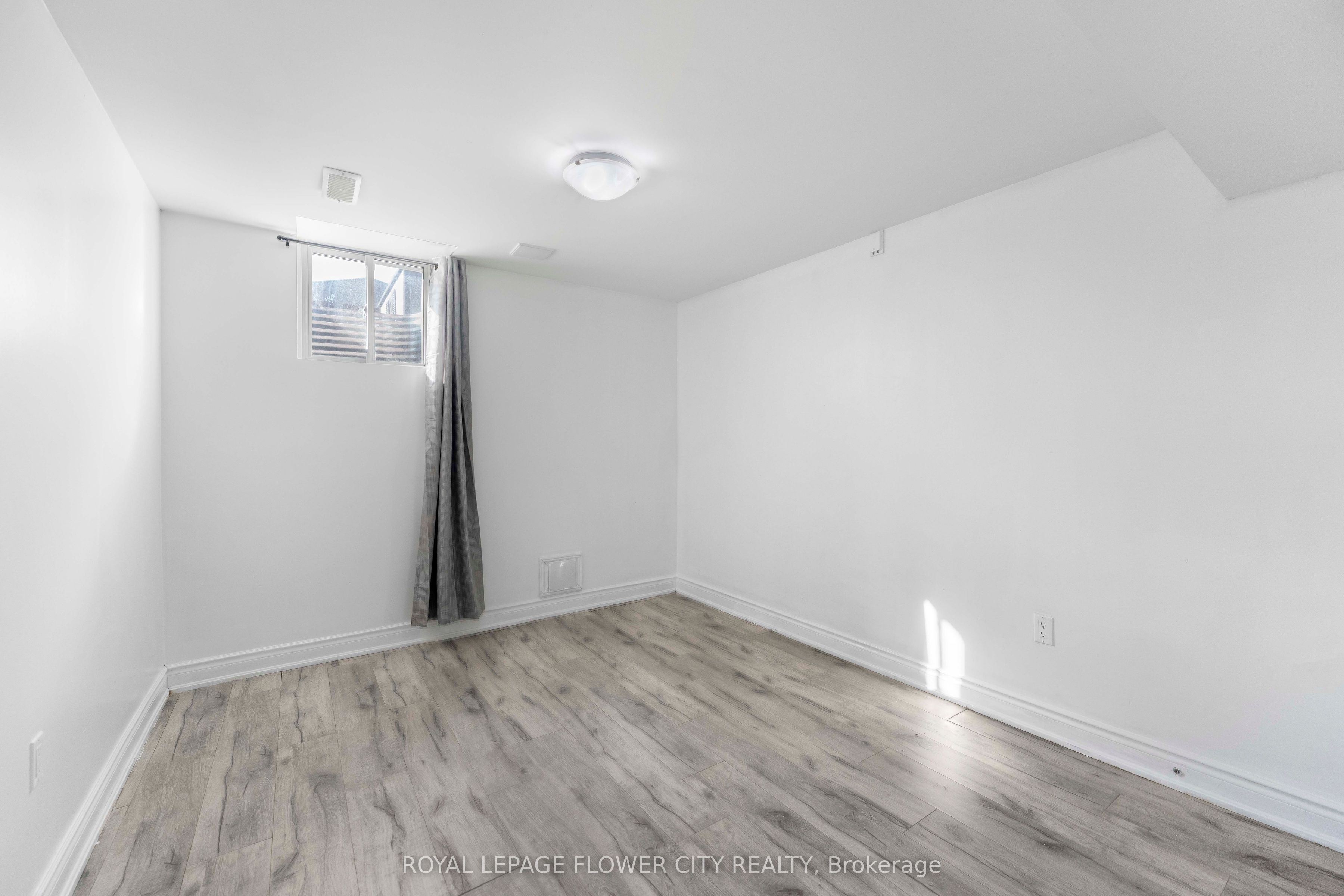 15127 Danby Road Property Photo 44