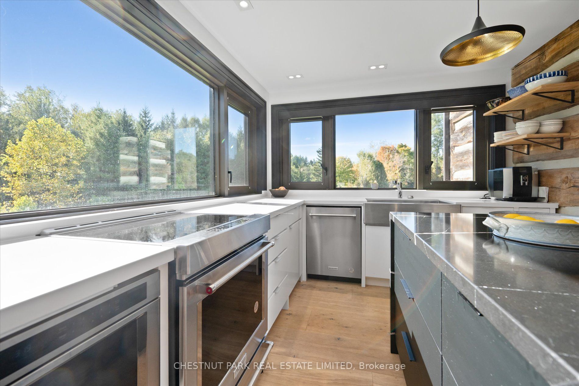 446 The Grange Side Road Property Photo 16