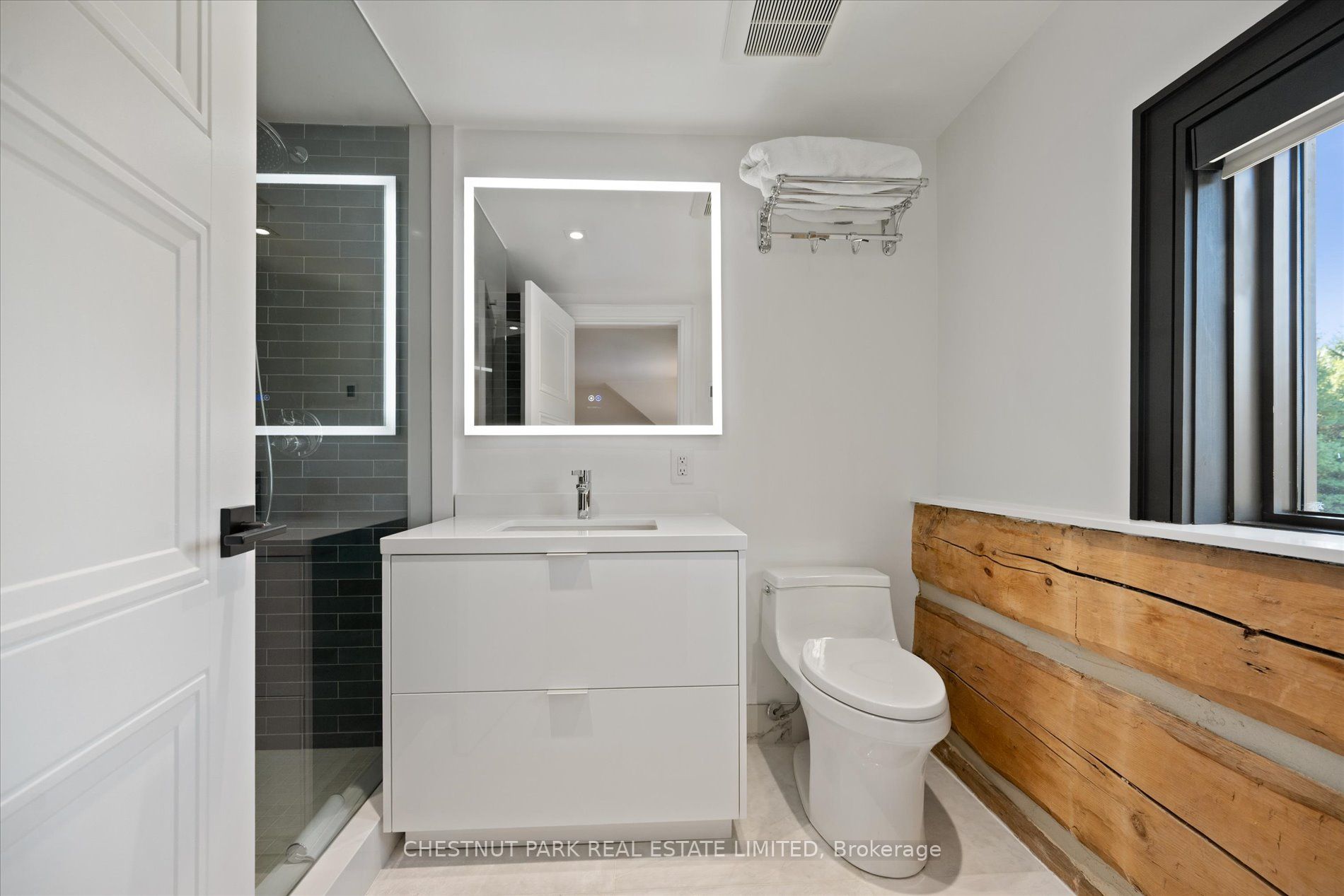 446 The Grange Side Road Property Photo 31