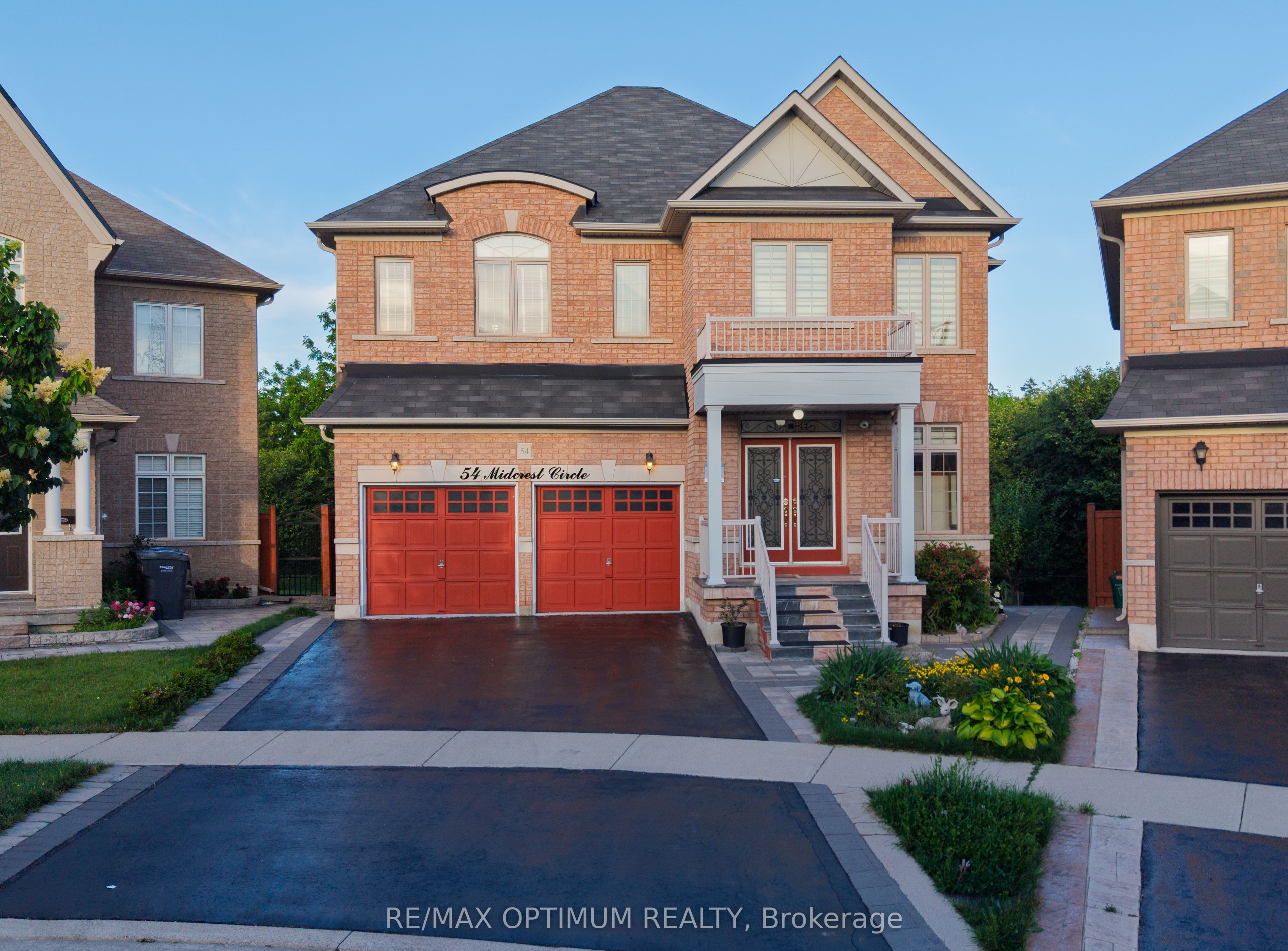 54 Midcrest Circle