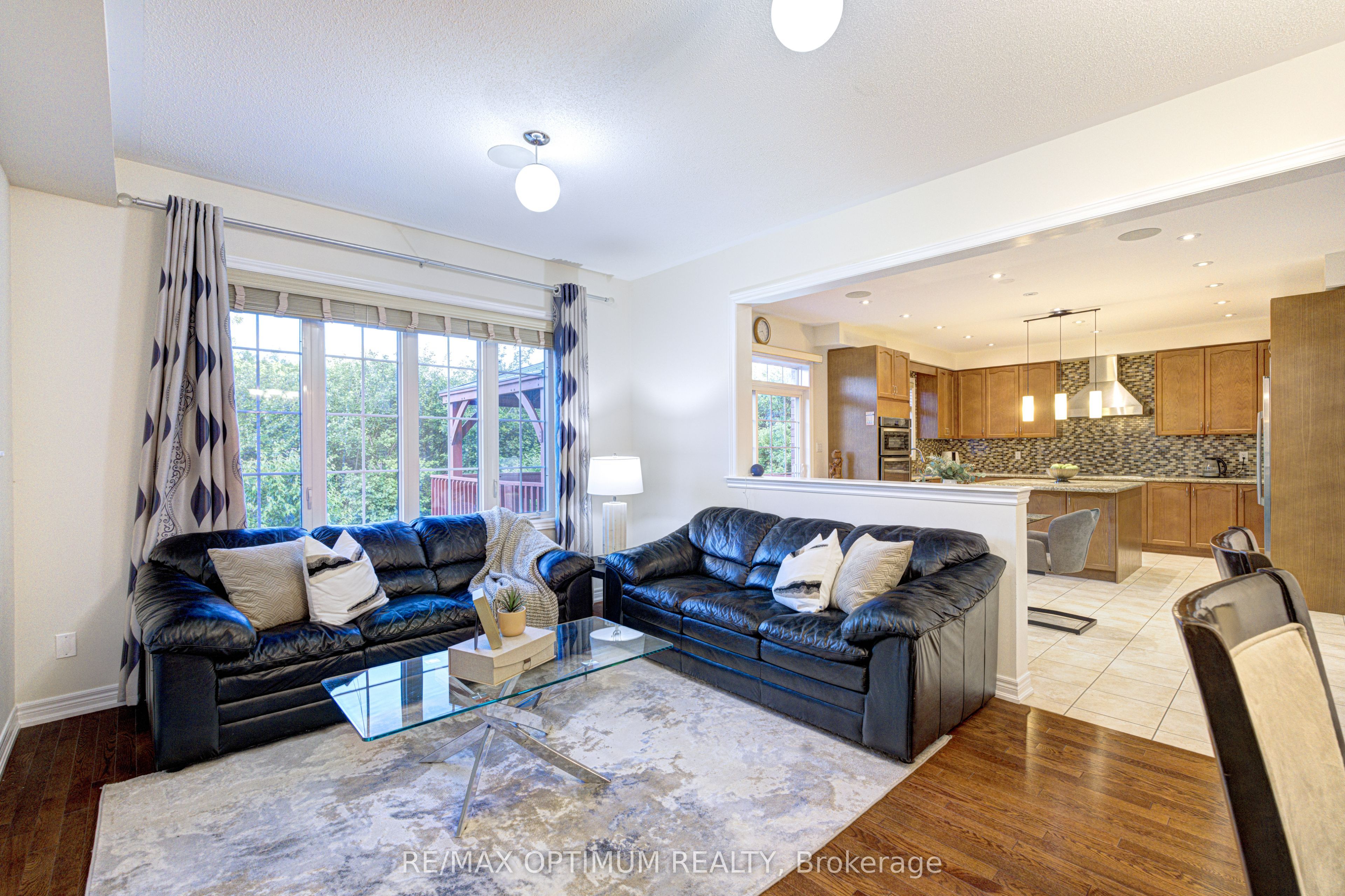 54 Midcrest Circle Property Photo 12
