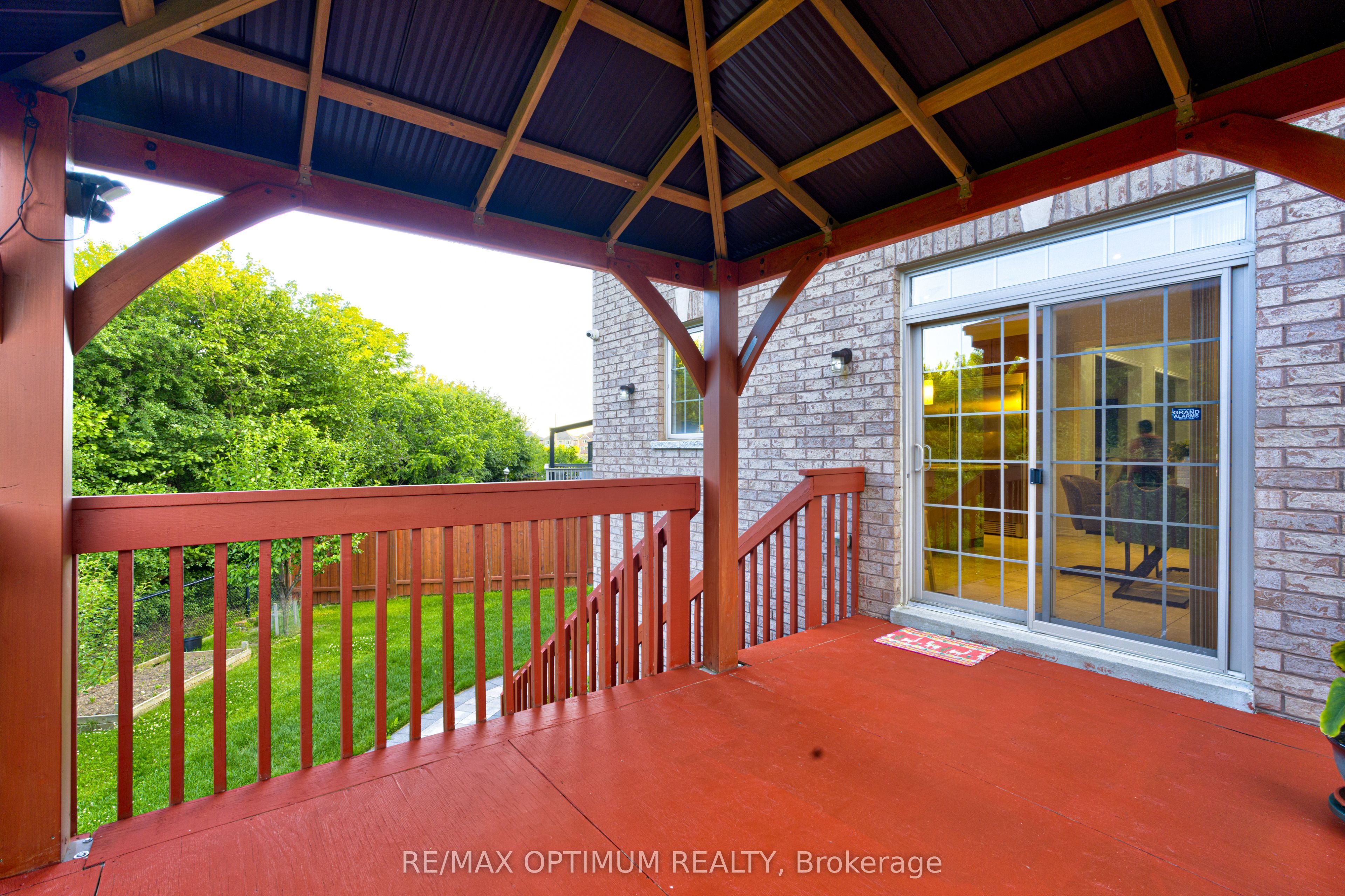 54 Midcrest Circle Property Photo 18
