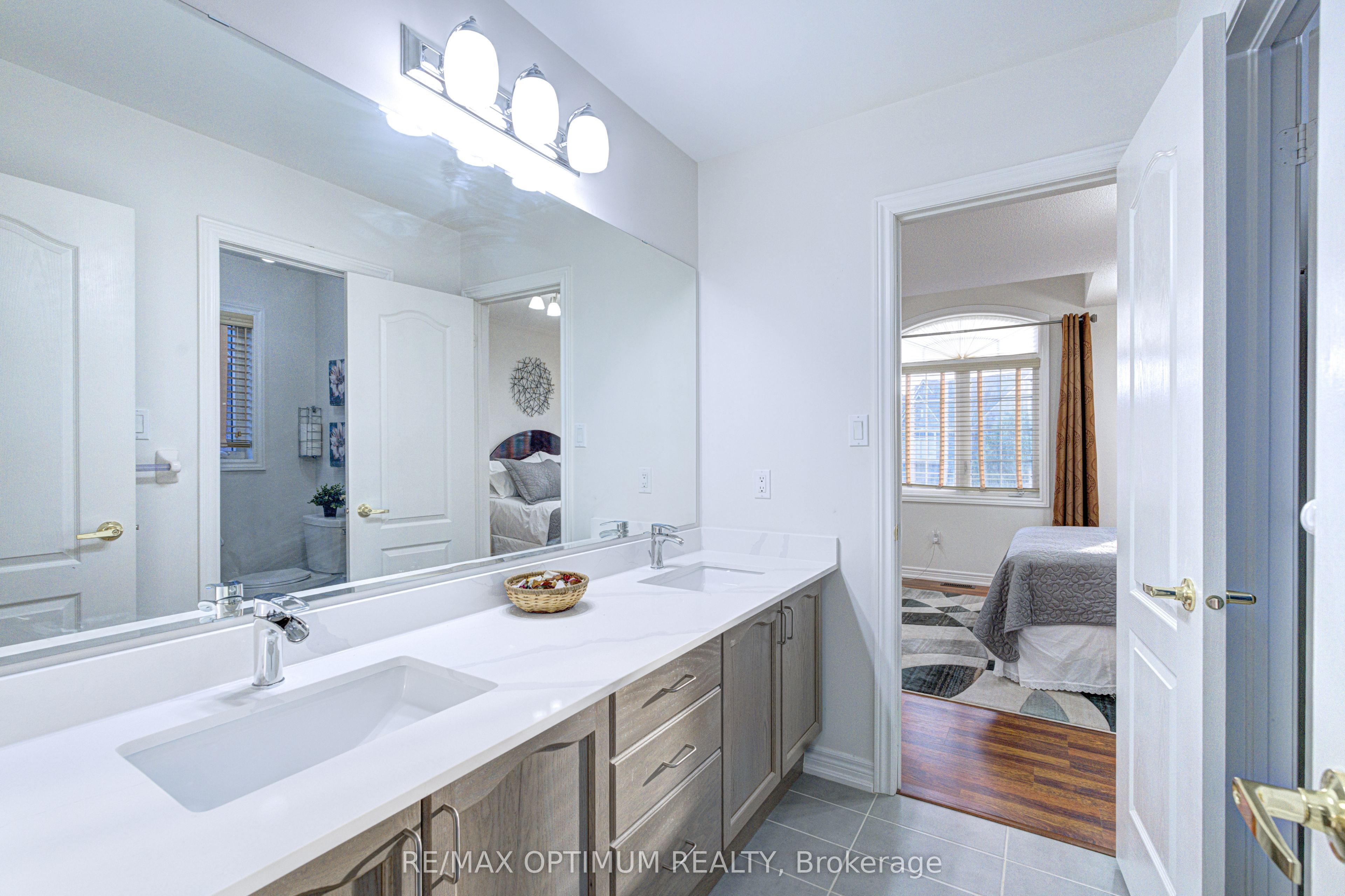 54 Midcrest Circle Property Photo 34