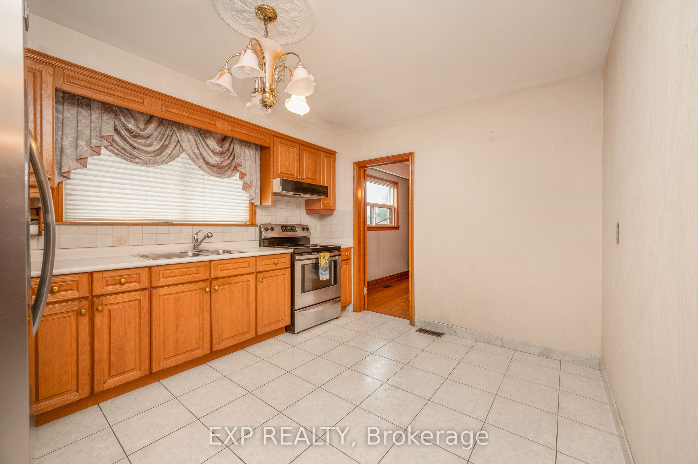 52 Storer Drive Property Photo 14