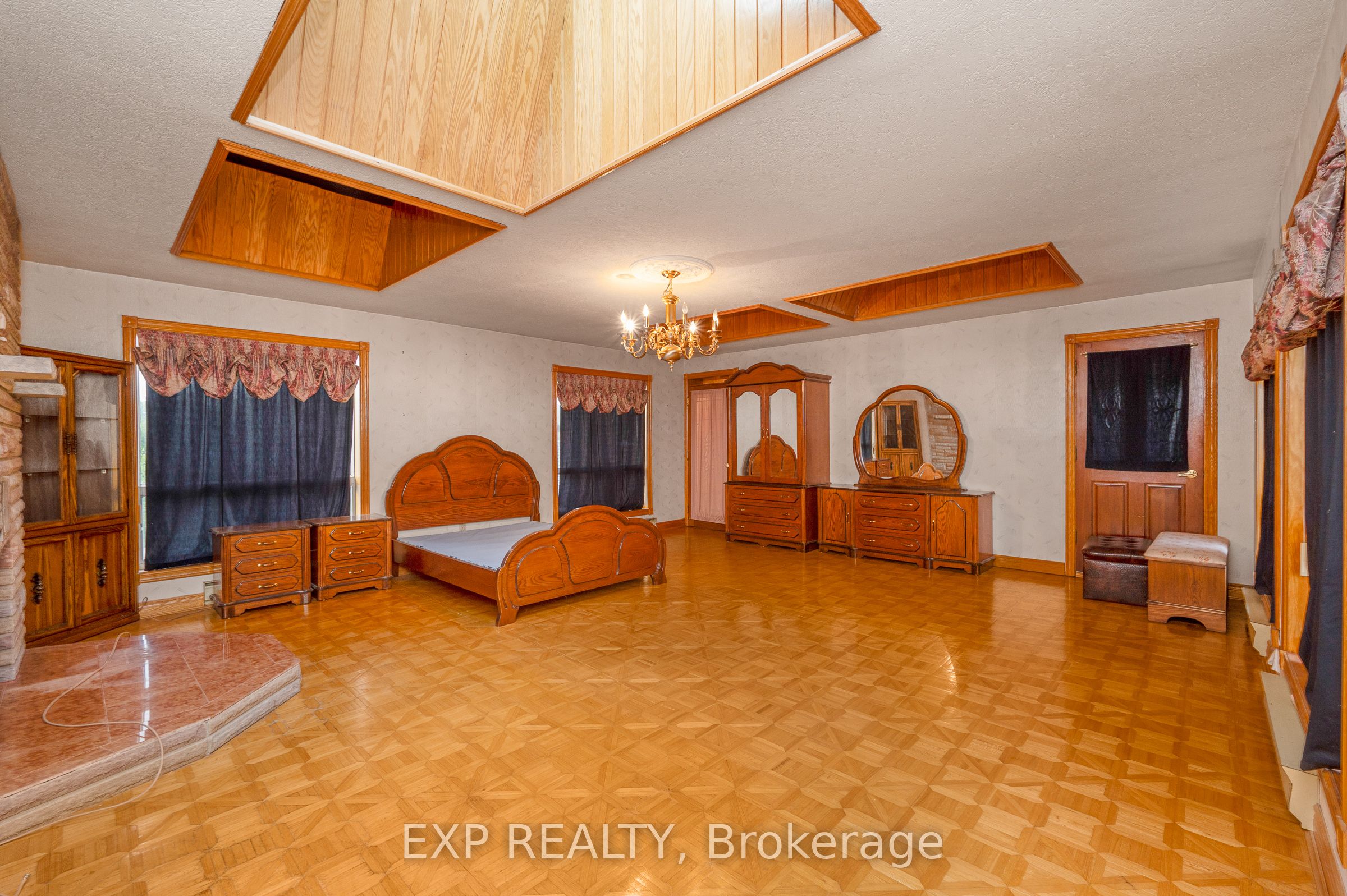 52 Storer Drive Property Photo 18