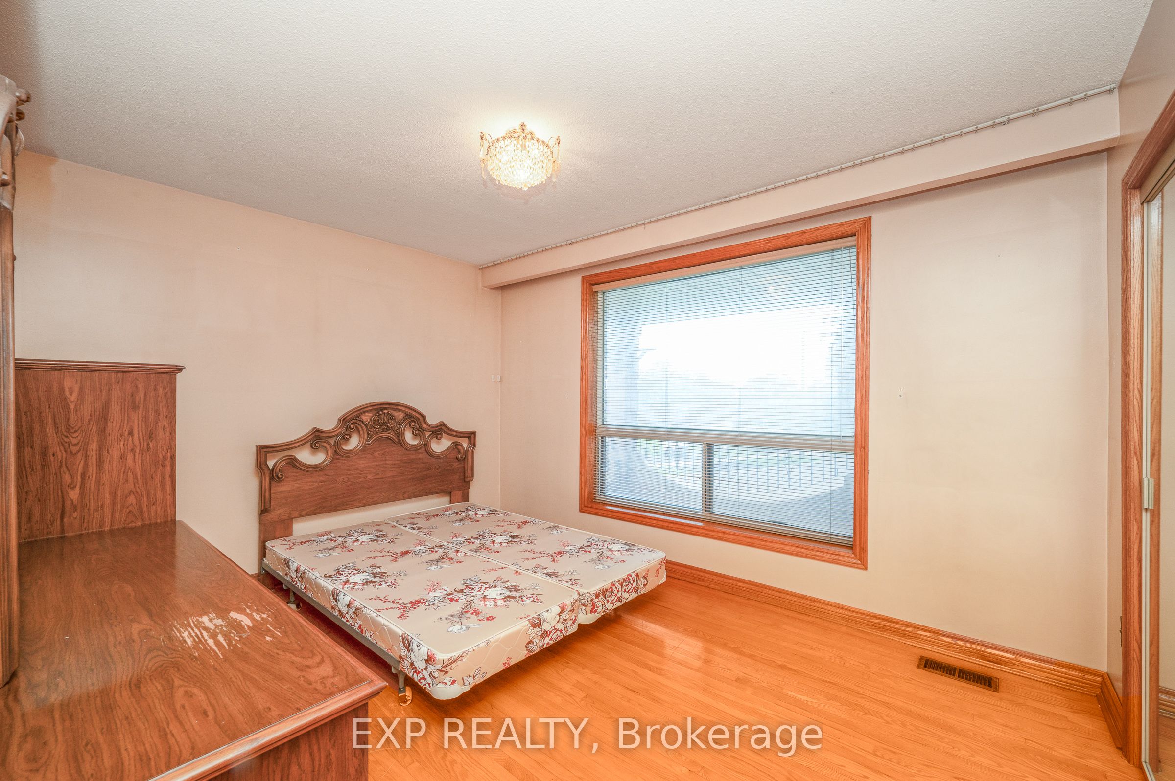 52 Storer Drive Property Photo 30