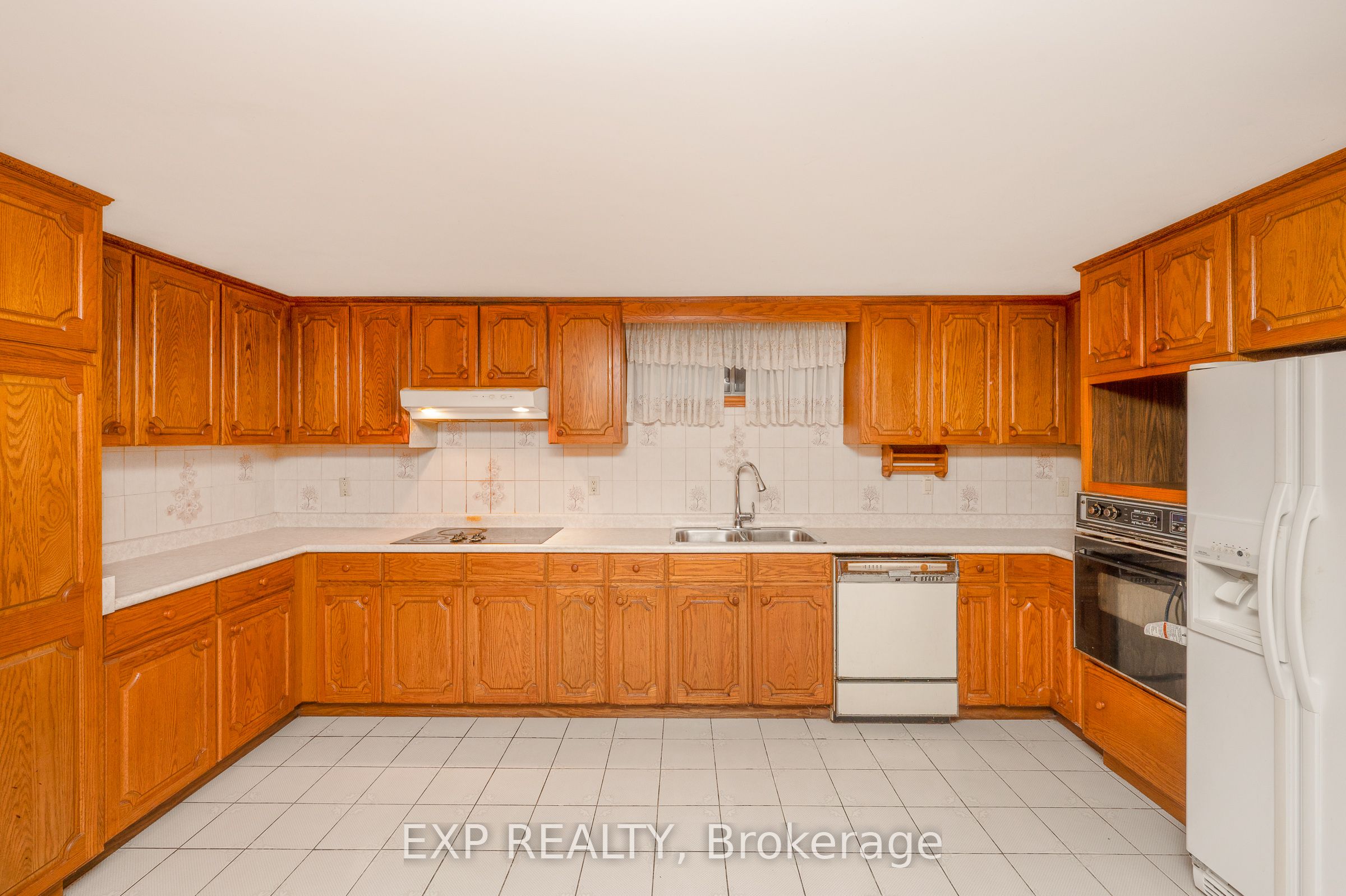 52 Storer Drive Property Photo 39