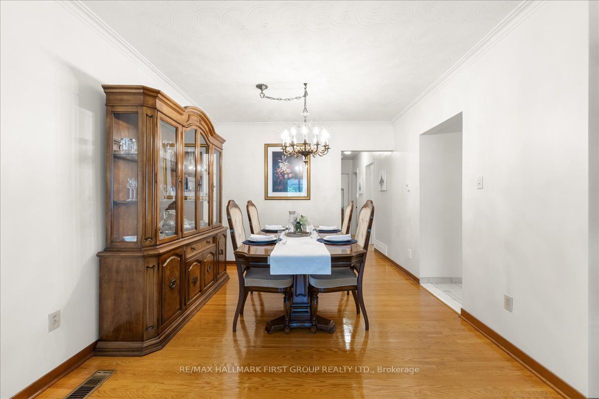 40 Cherrylawn Avenue Property Photo 9