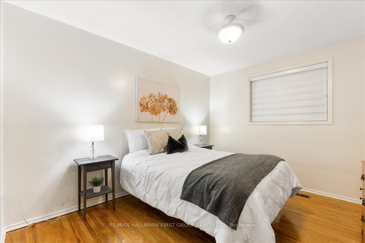 40 Cherrylawn Avenue Property Photo 17