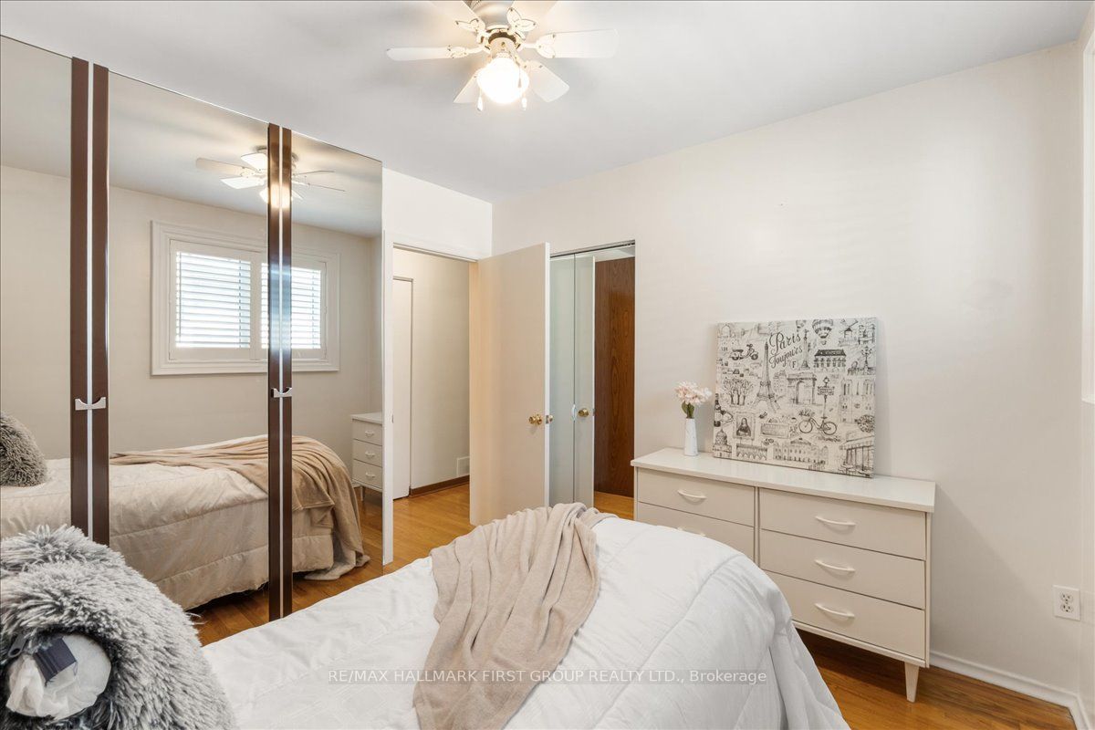 40 Cherrylawn Avenue Property Photo 22