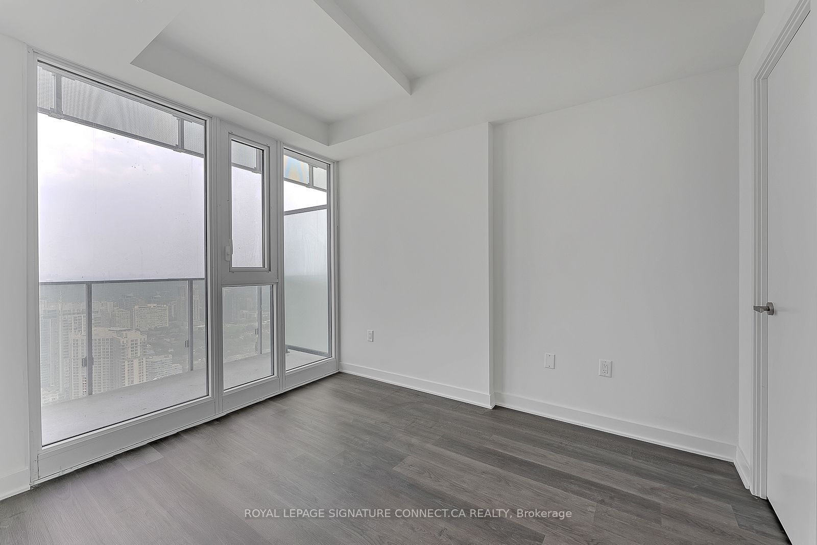 3900 Confederation Parkway 4911 Property Photo 13