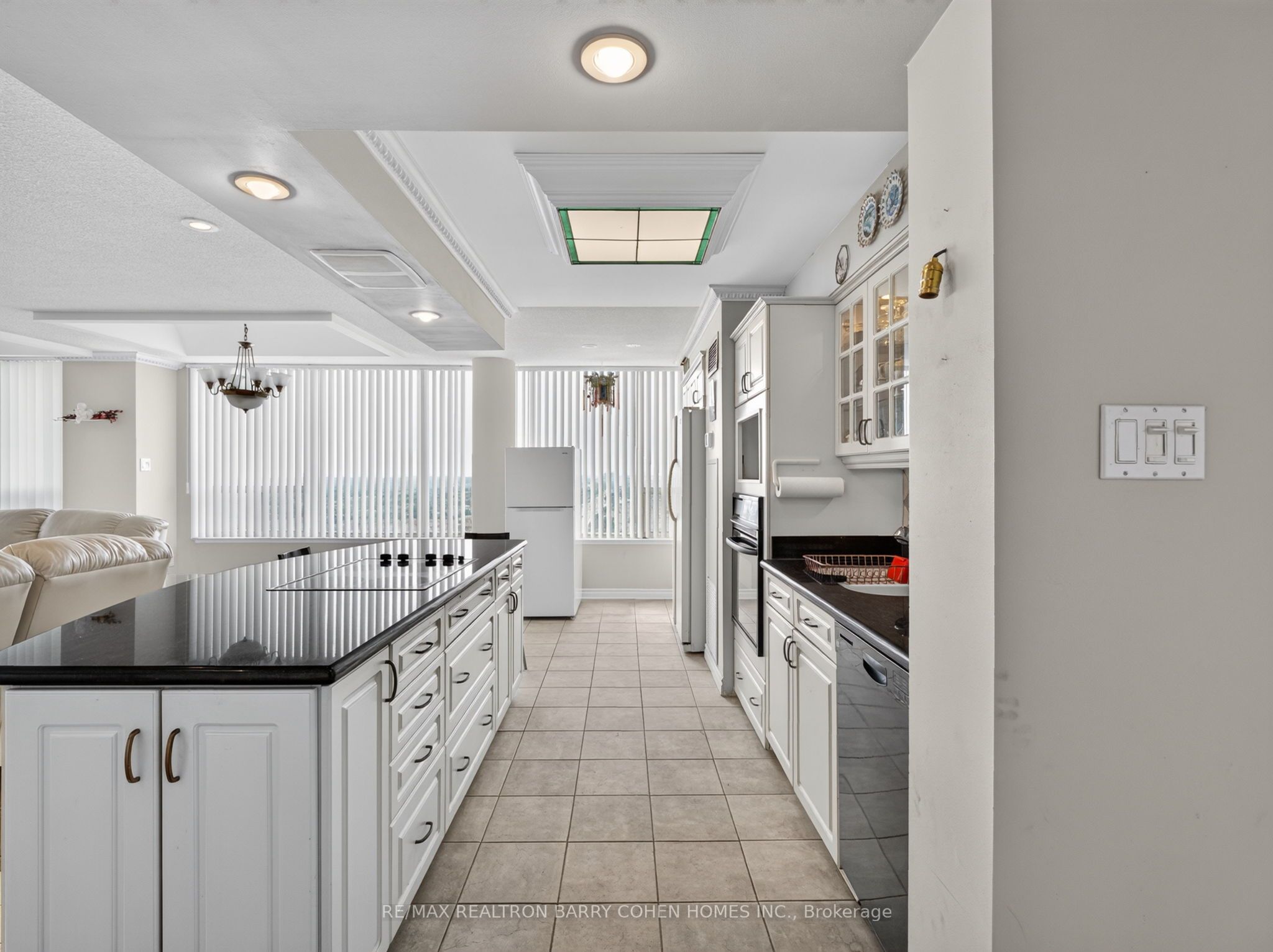 700 Constellation Drive 2009 Property Photo 5