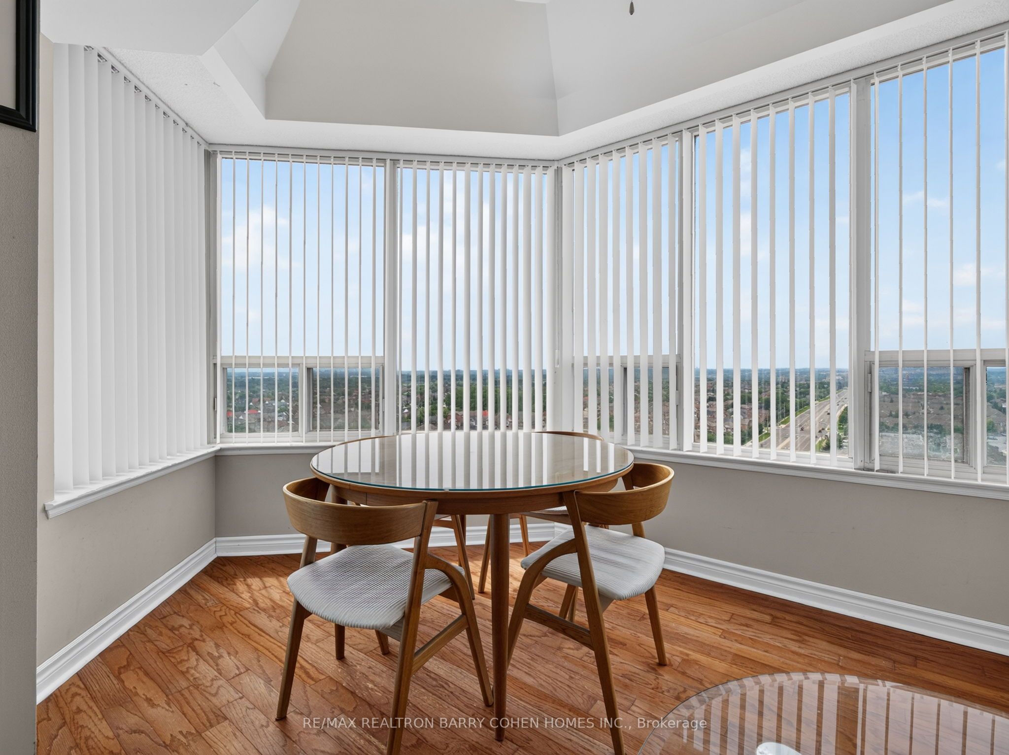 700 Constellation Drive 2009 Property Photo 10