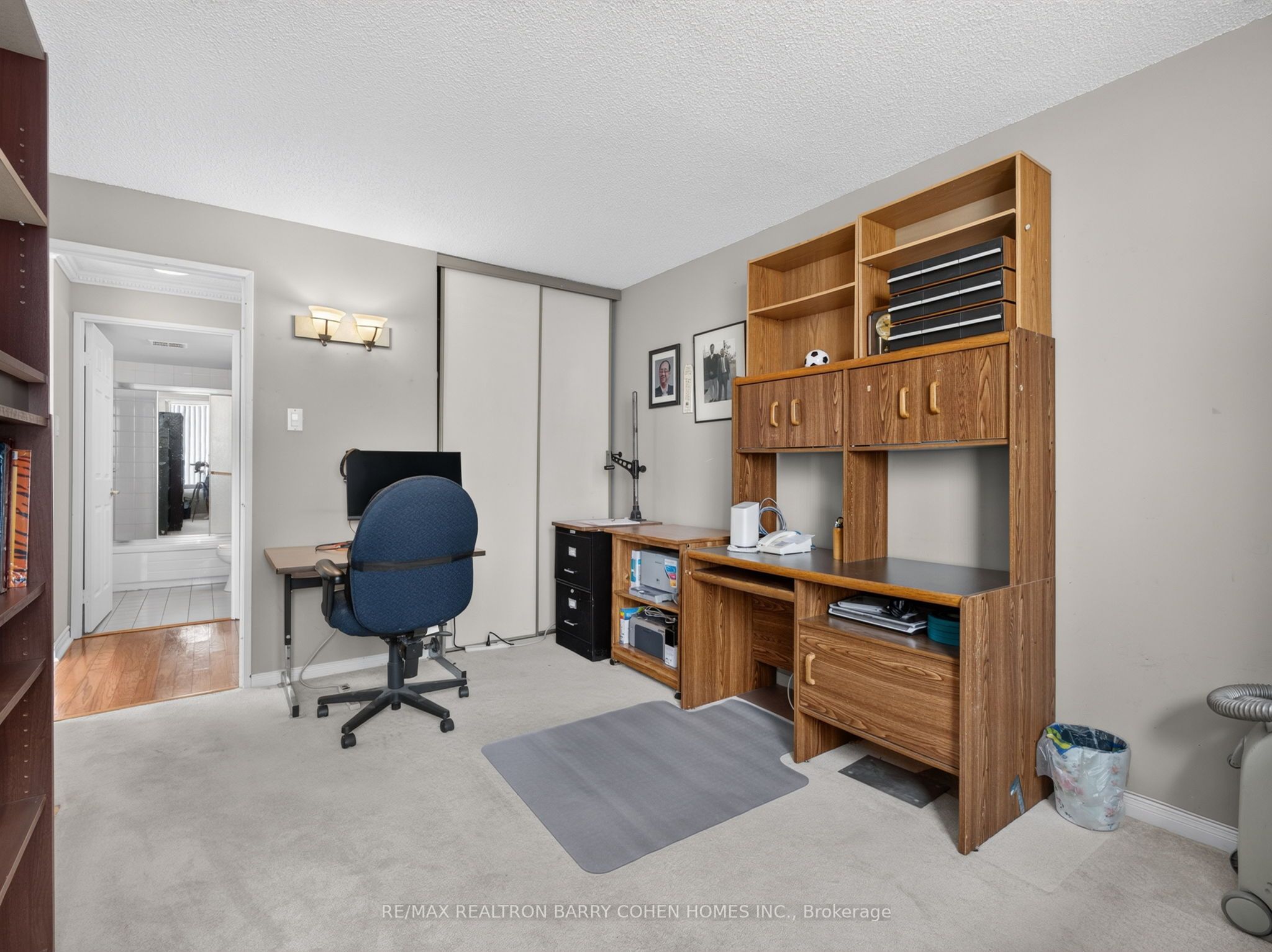 700 Constellation Drive 2009 Property Photo 14
