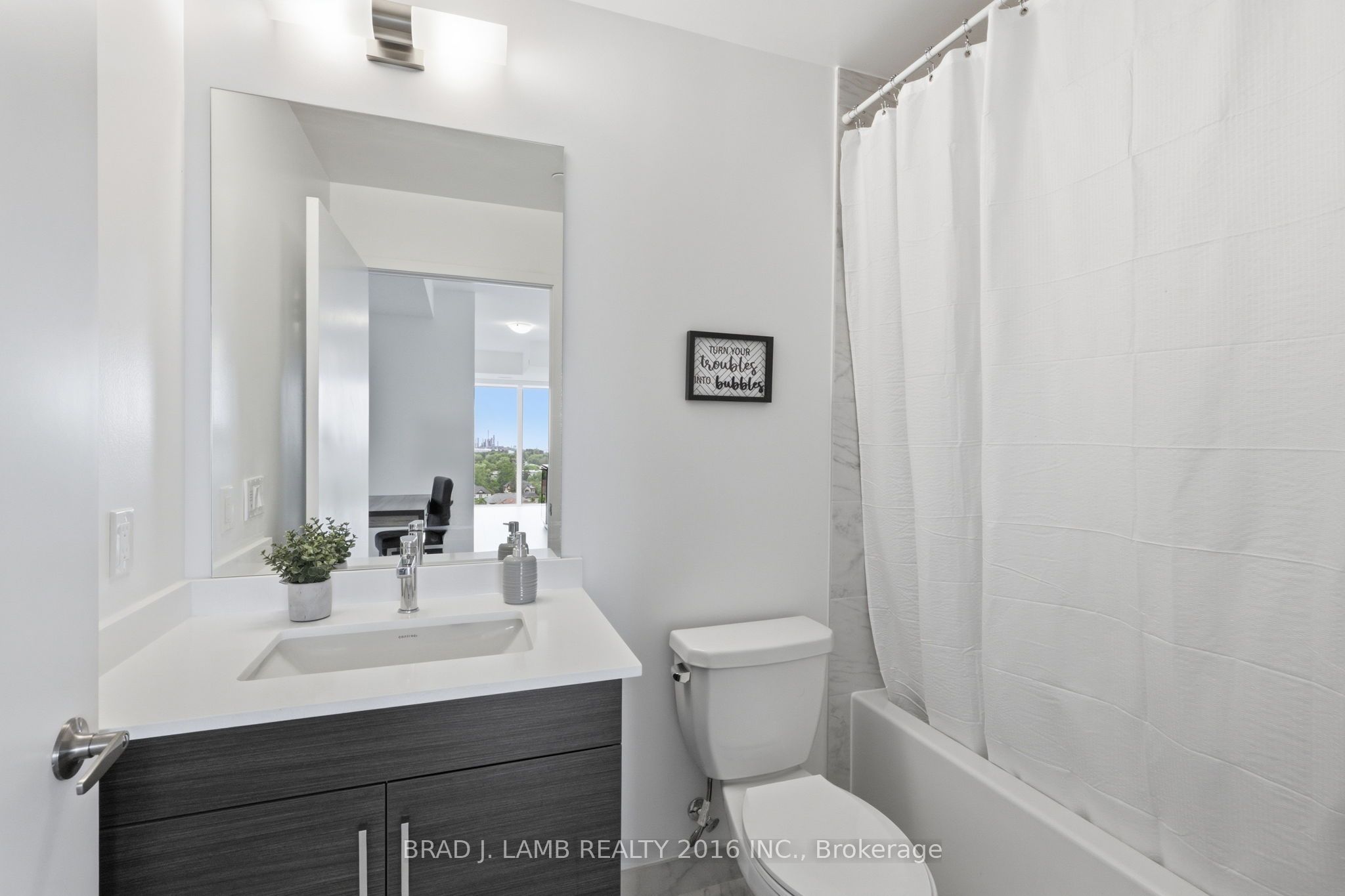 1035 Southdown Road 1204 Property Photo 14