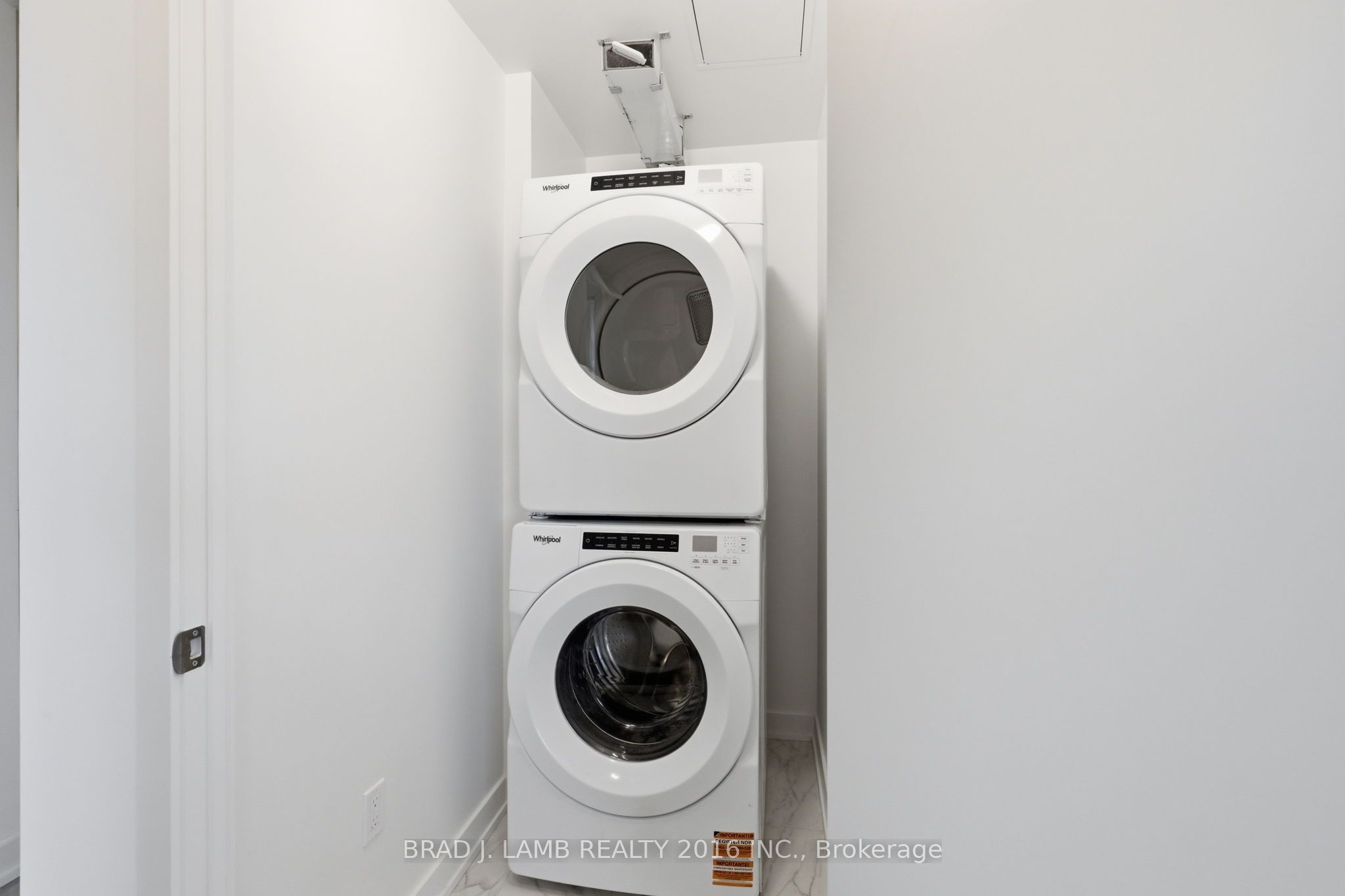1035 Southdown Road 1204 Property Photo 18