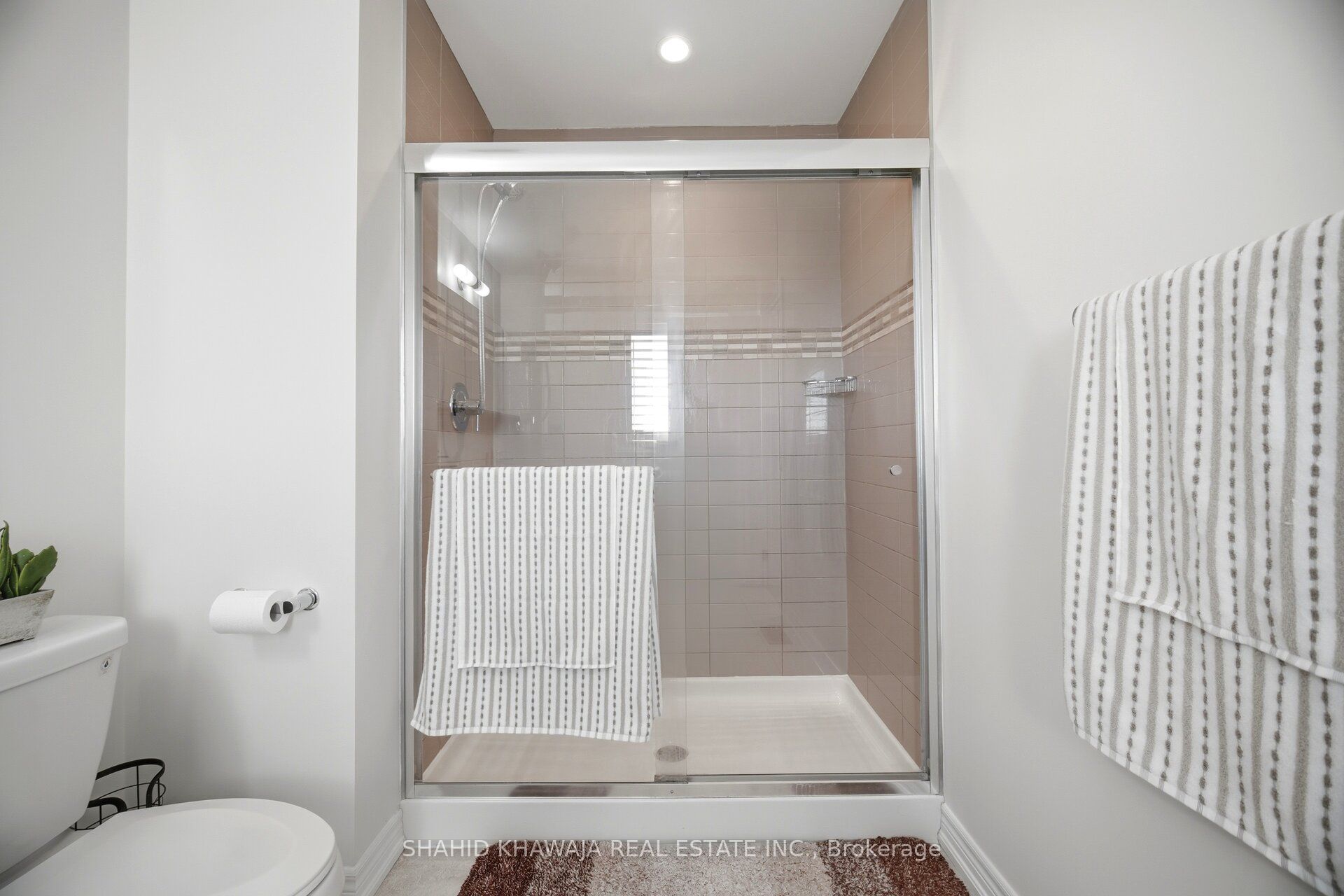 1504 Shade Lane Property Photo 28
