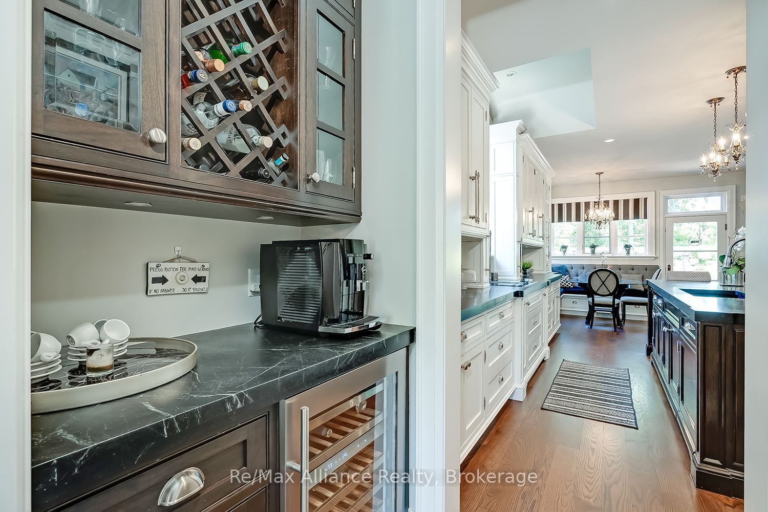 379 River Side Drive Property Photo 9