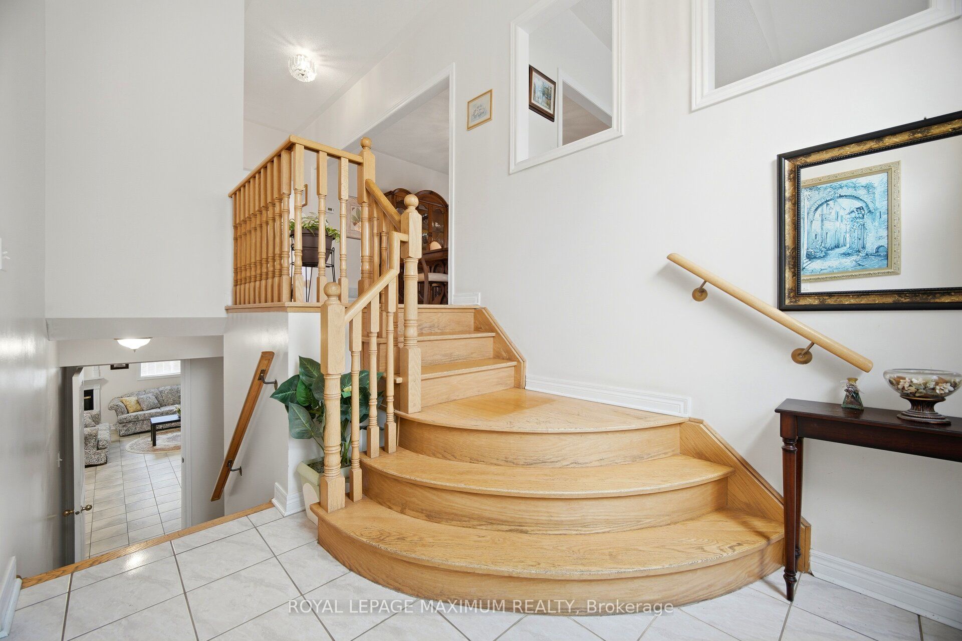 34 Kirkwood Crescent Property Photo 5
