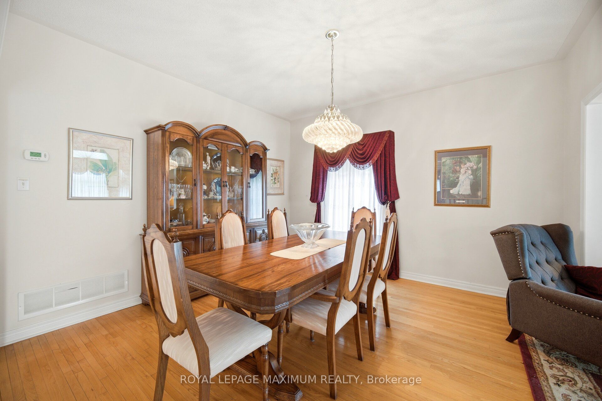 34 Kirkwood Crescent Property Photo 9