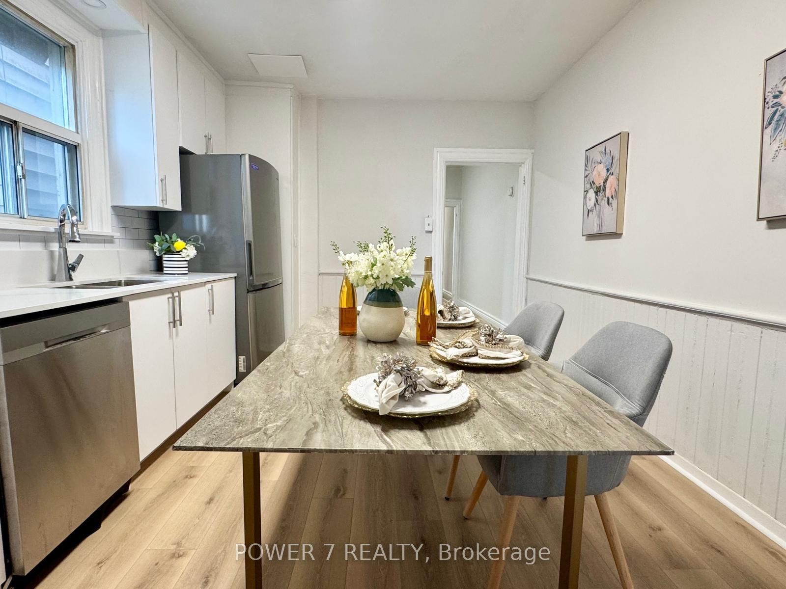 810 Ossington Avenue Property Photo 9