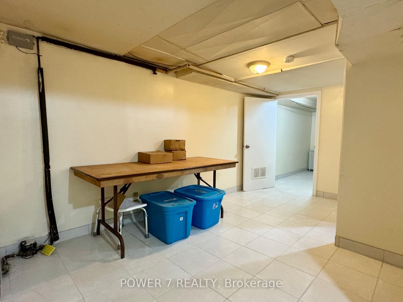 810 Ossington Avenue Property Photo 19