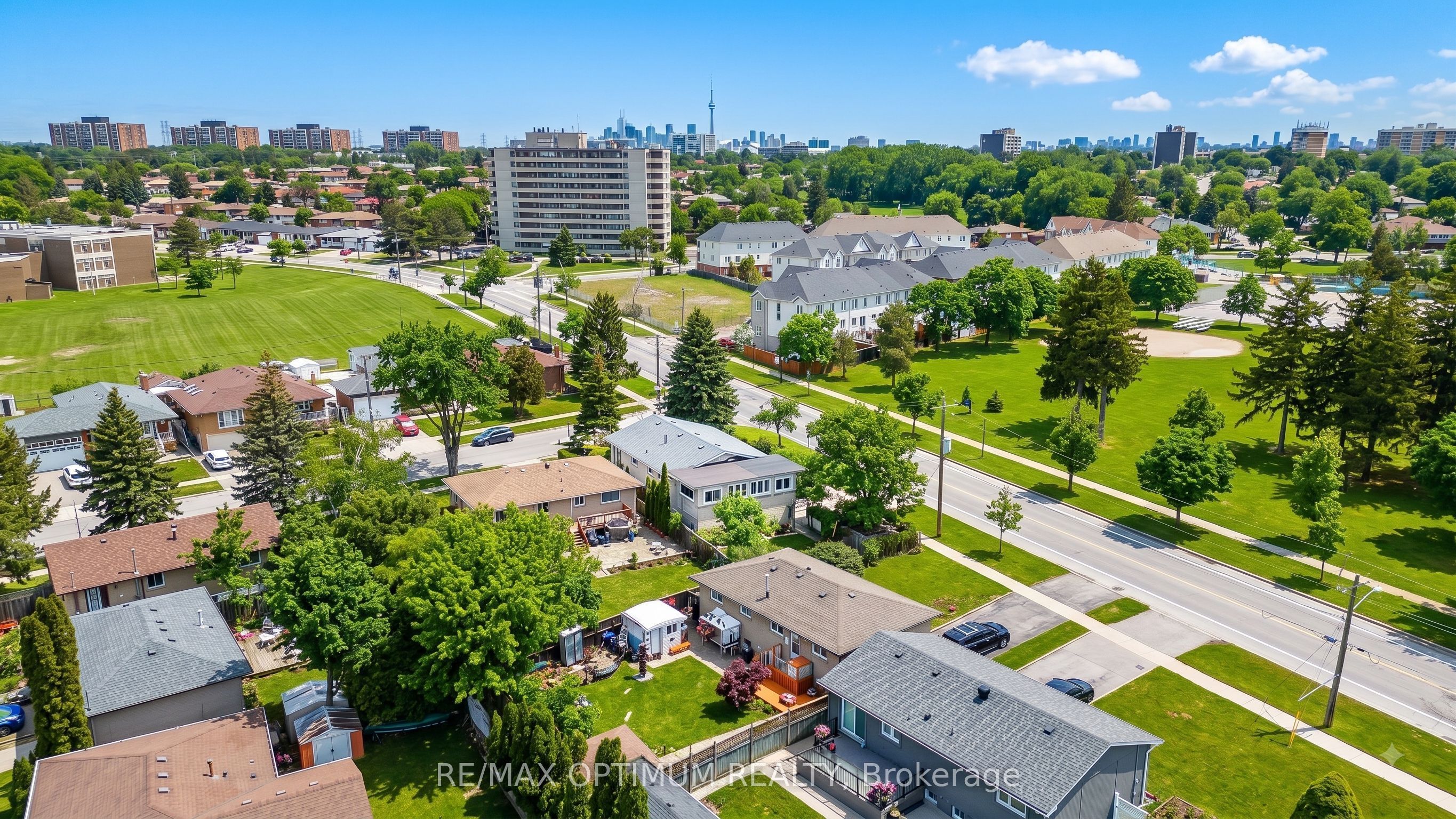 1 Dundee Drive Property Photo 6