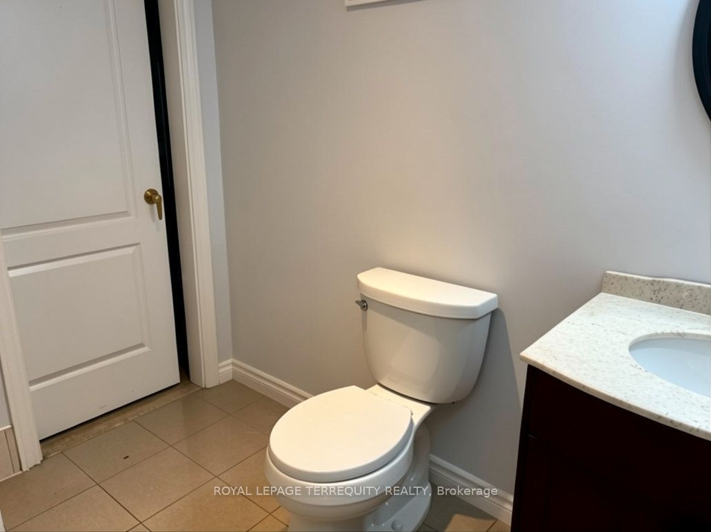 896 Fourth Street Lower Property Photo 22