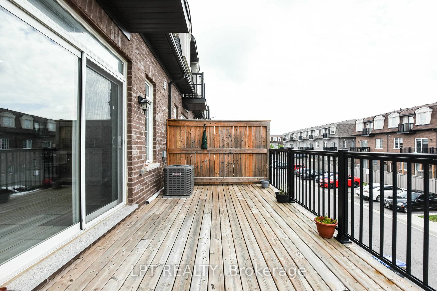 17 Gilford Street Property Photo 19