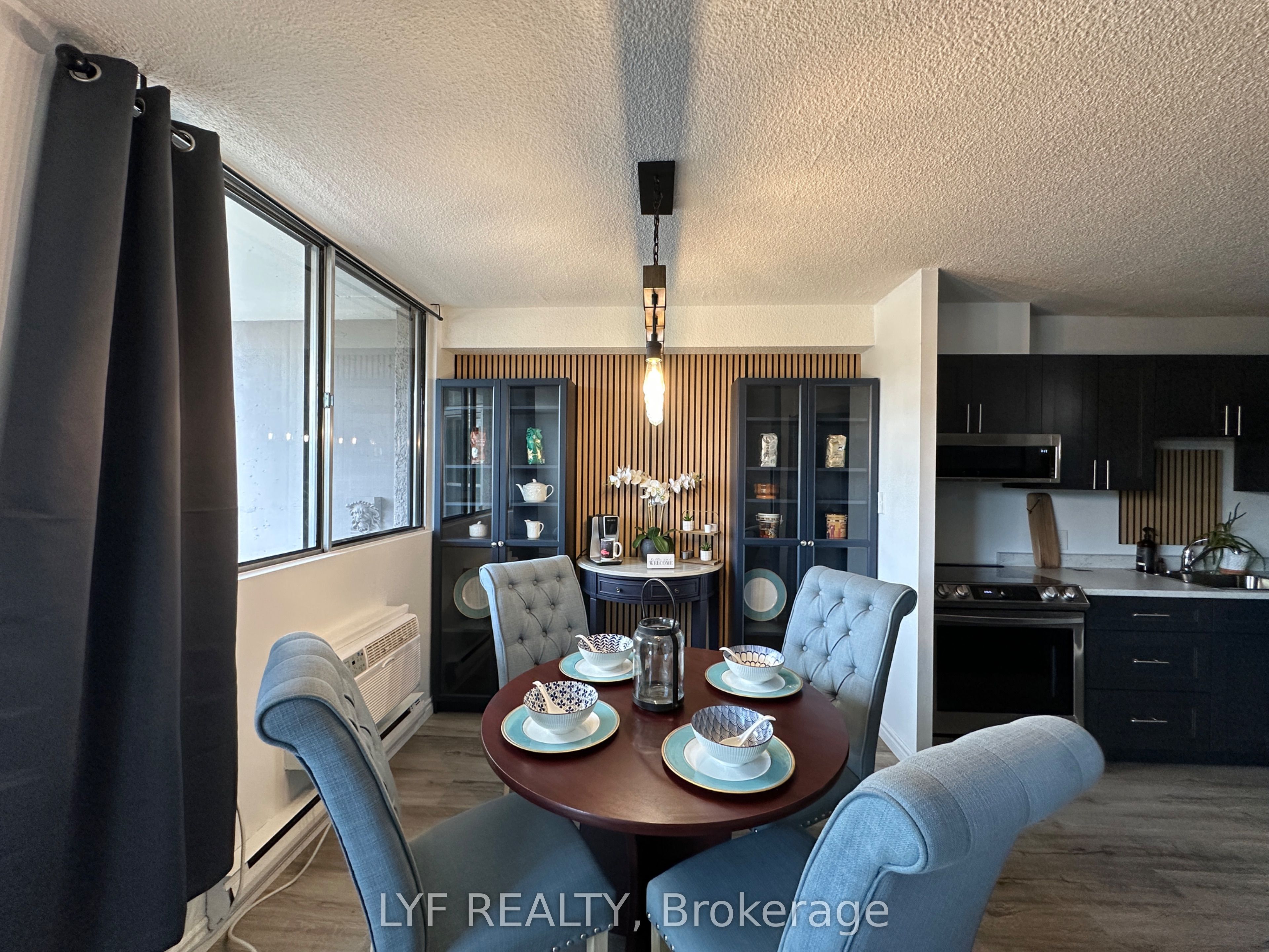 81 Millside Drive 401 Property Photo 10