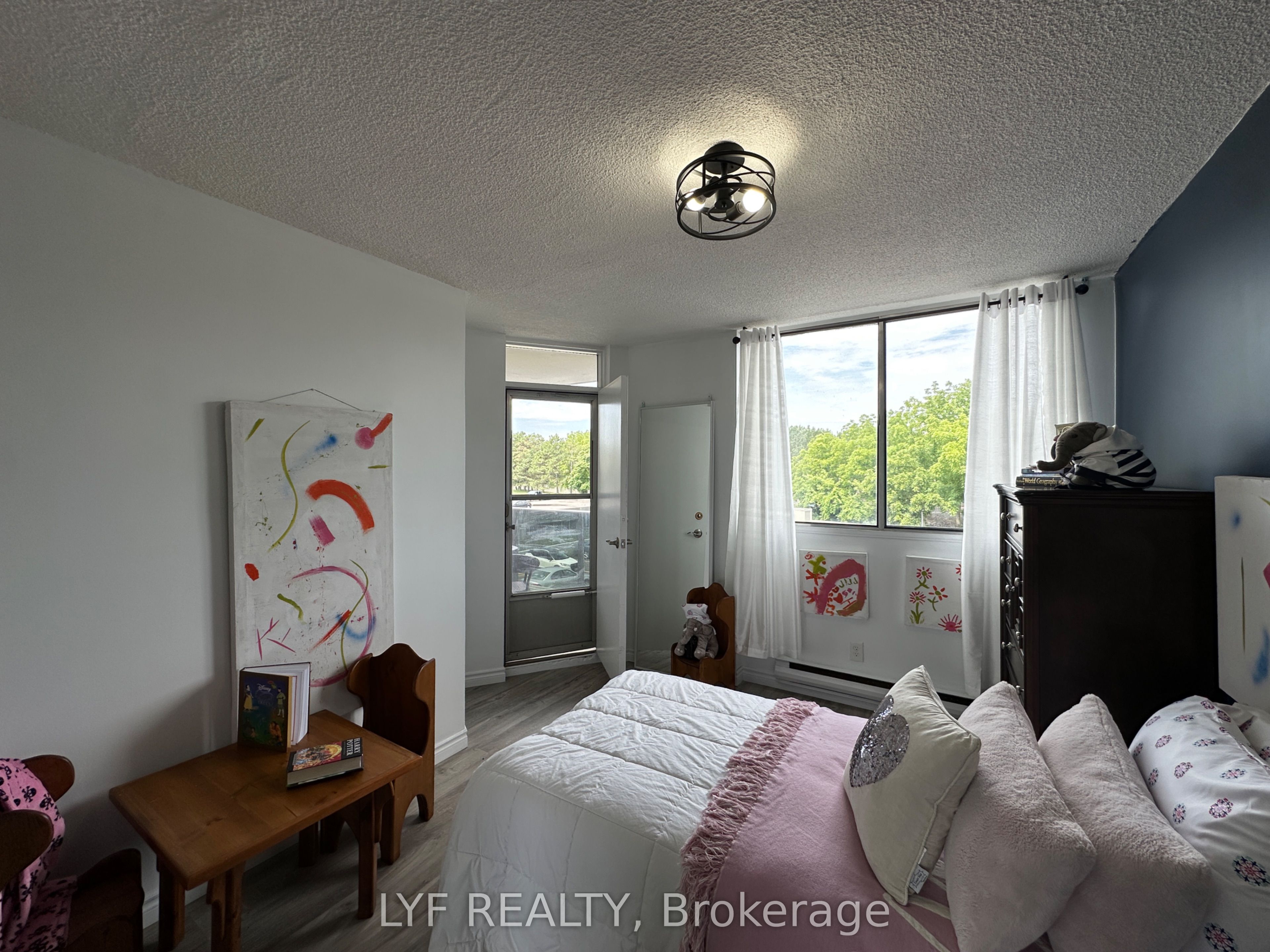 81 Millside Drive 401 Property Photo 12