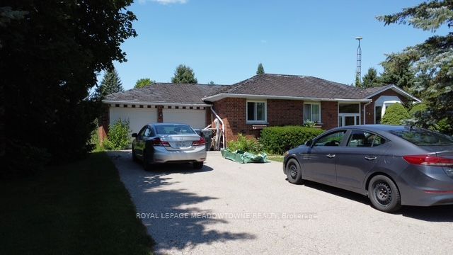 26 Davis Drive Property Photo 1