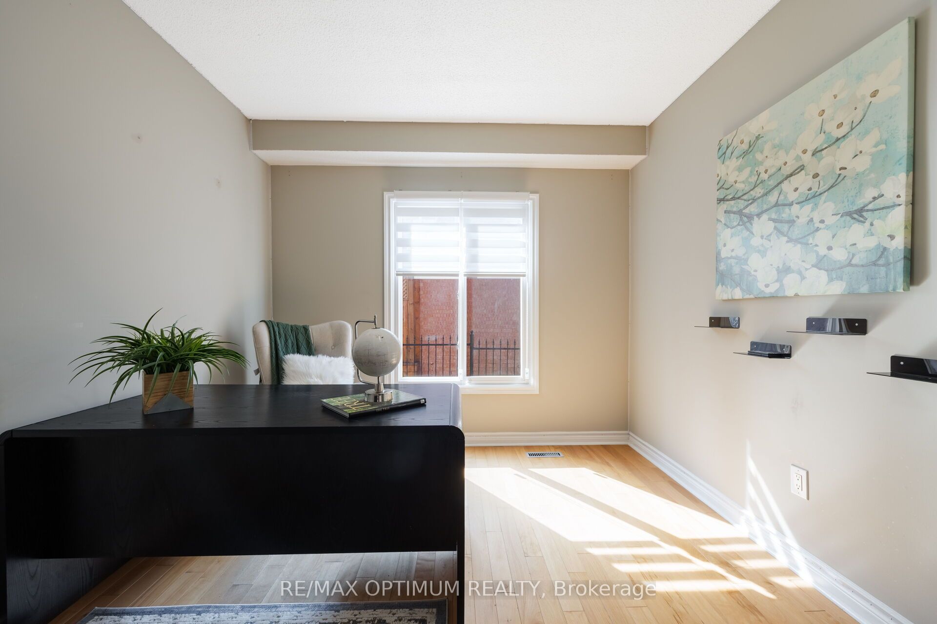 5859 Riverside Place Property Photo 10
