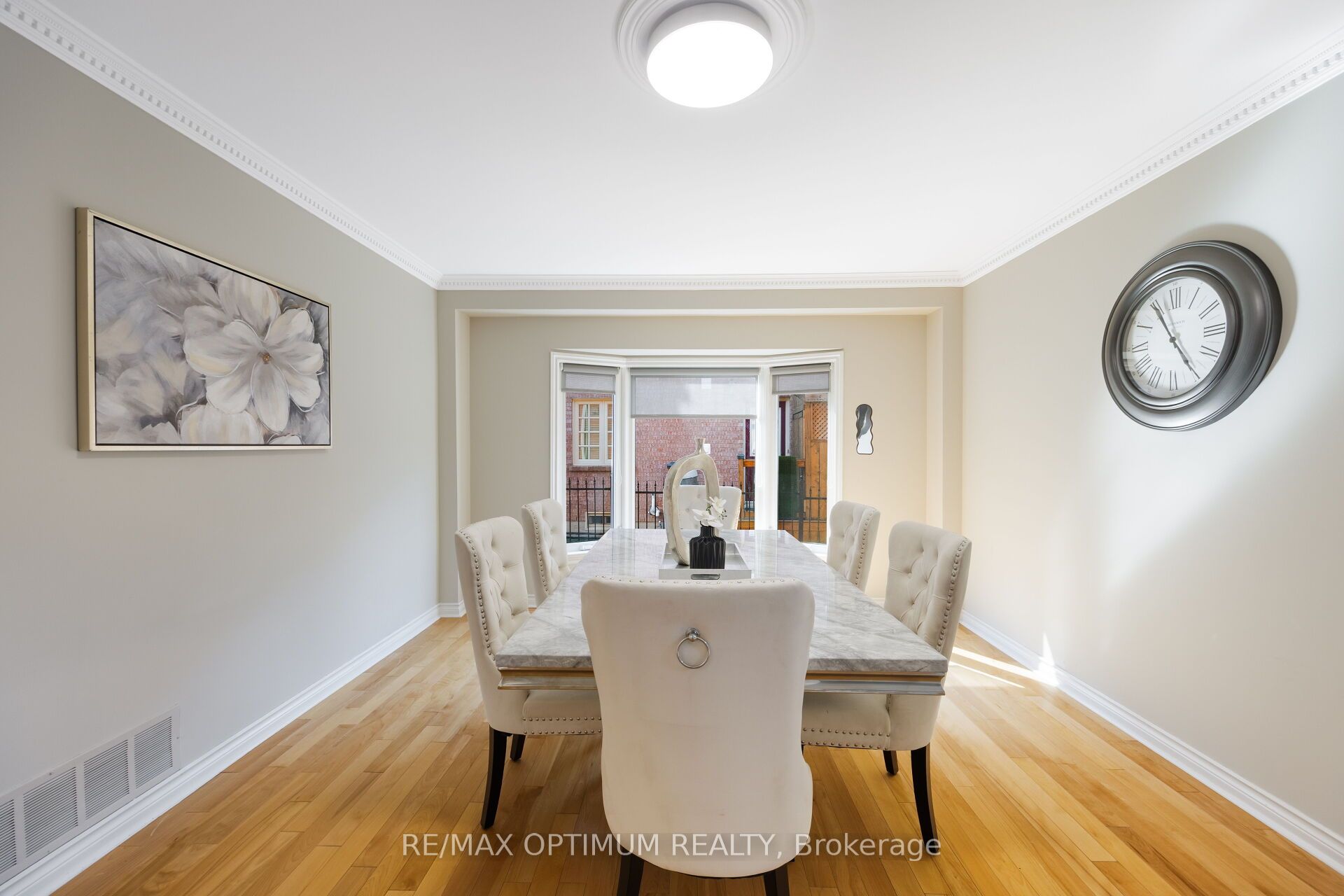 5859 Riverside Place Property Photo 11