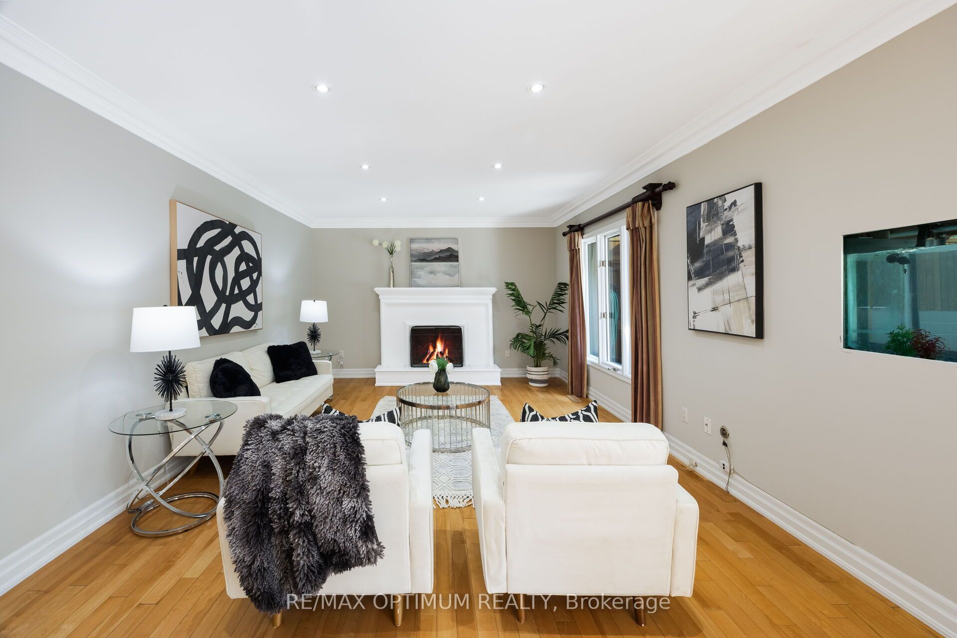 5859 Riverside Place Property Photo 12