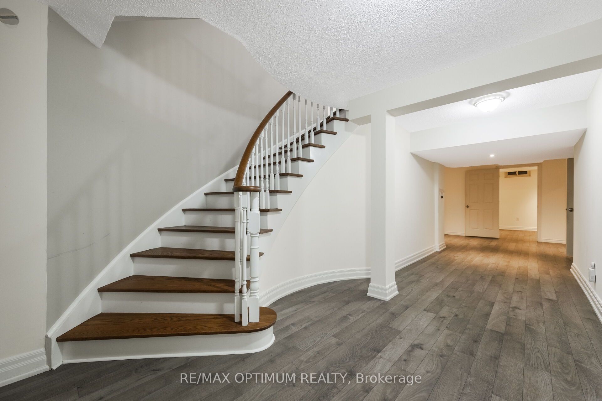 5859 Riverside Place Property Photo 39