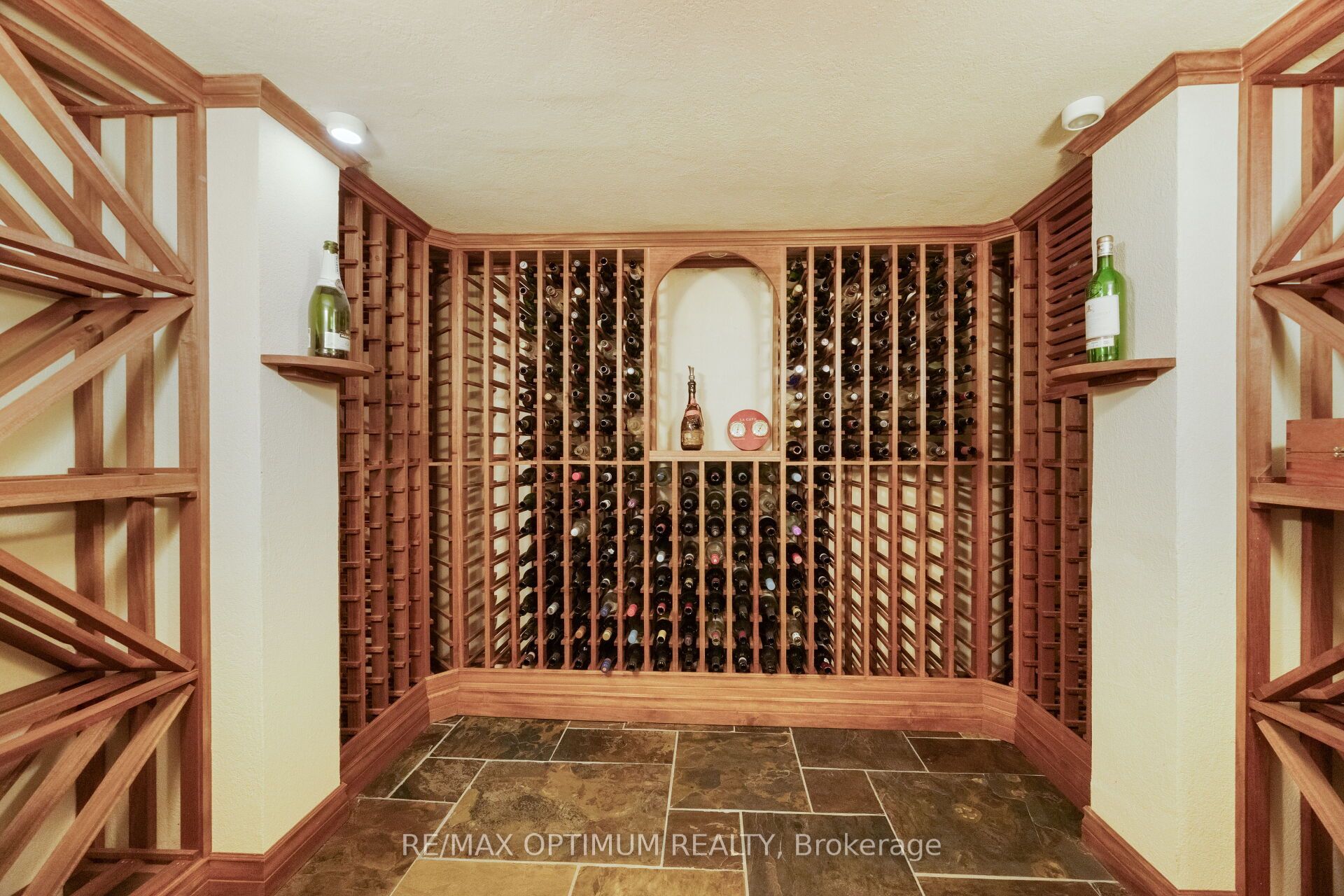 5859 Riverside Place Property Photo 41