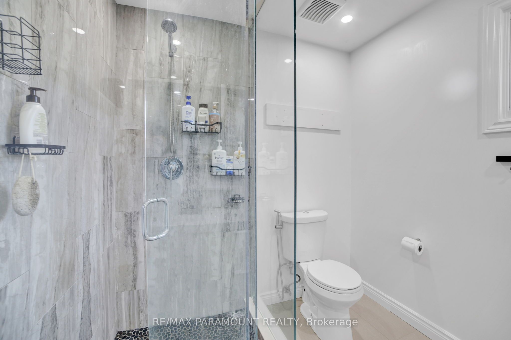 2641 Cavendish Drive Property Photo 25