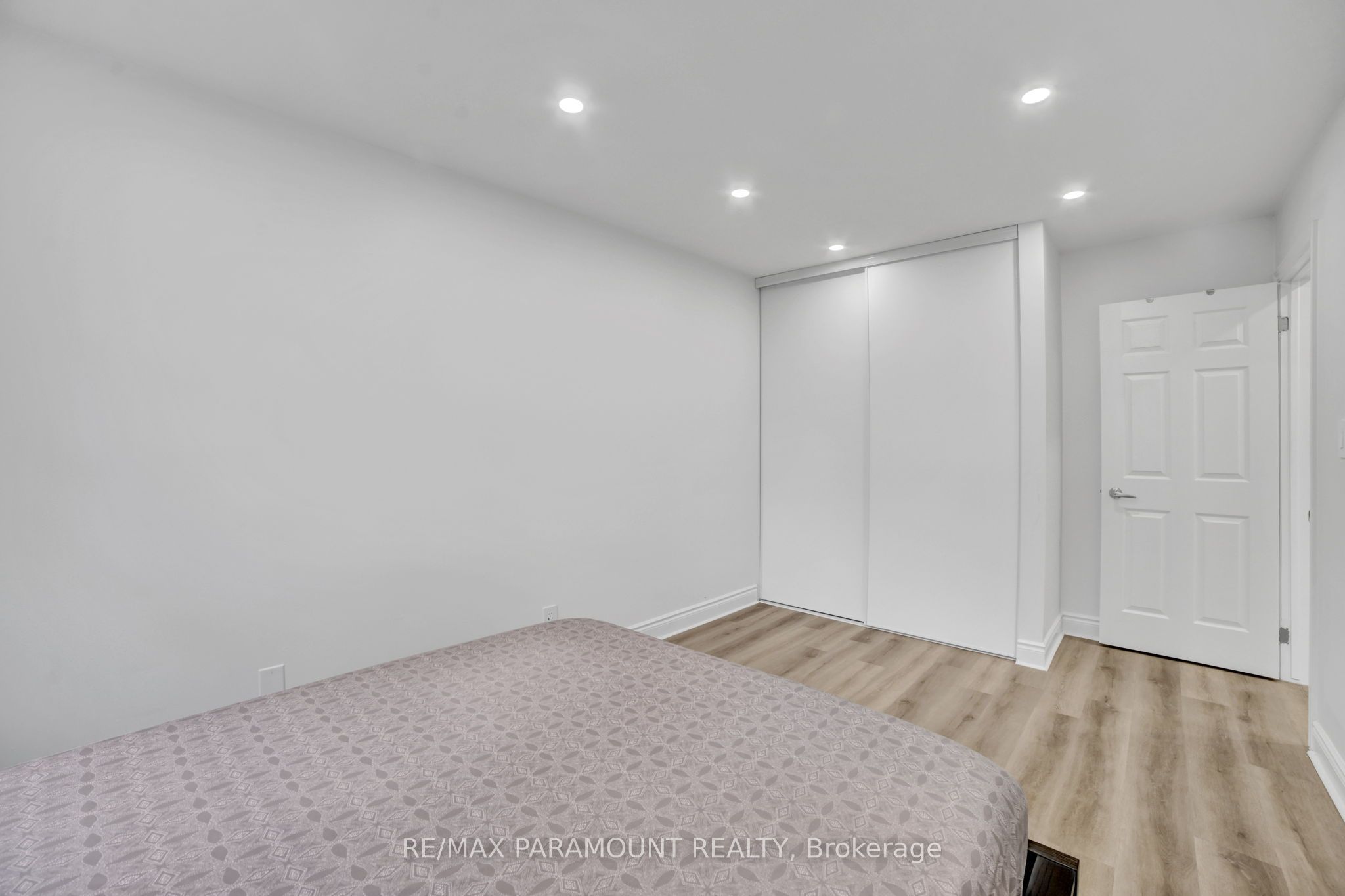2641 Cavendish Drive Property Photo 31