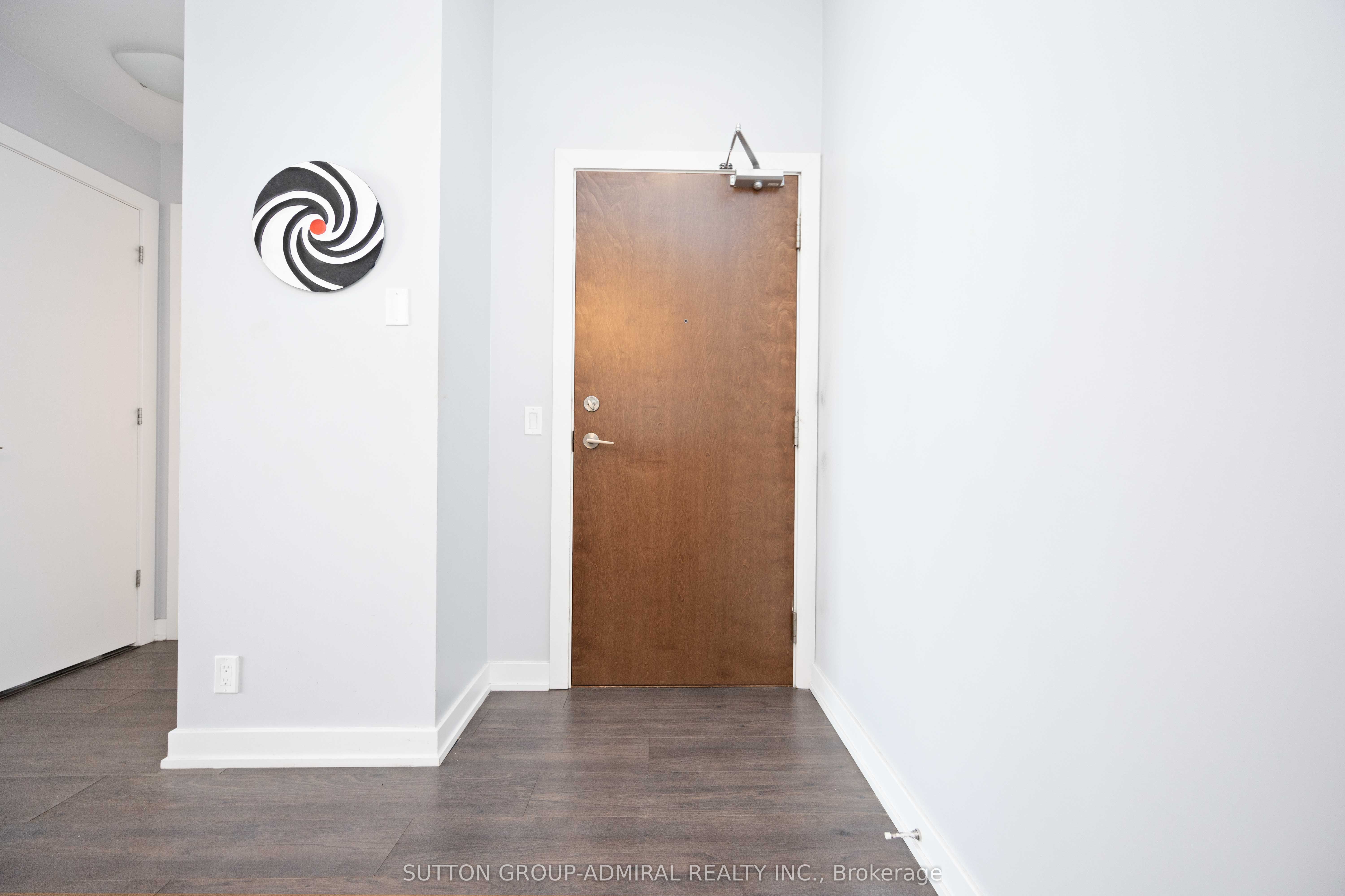 2220 Lake Shore Boulevard W 2806 Property Photo 5
