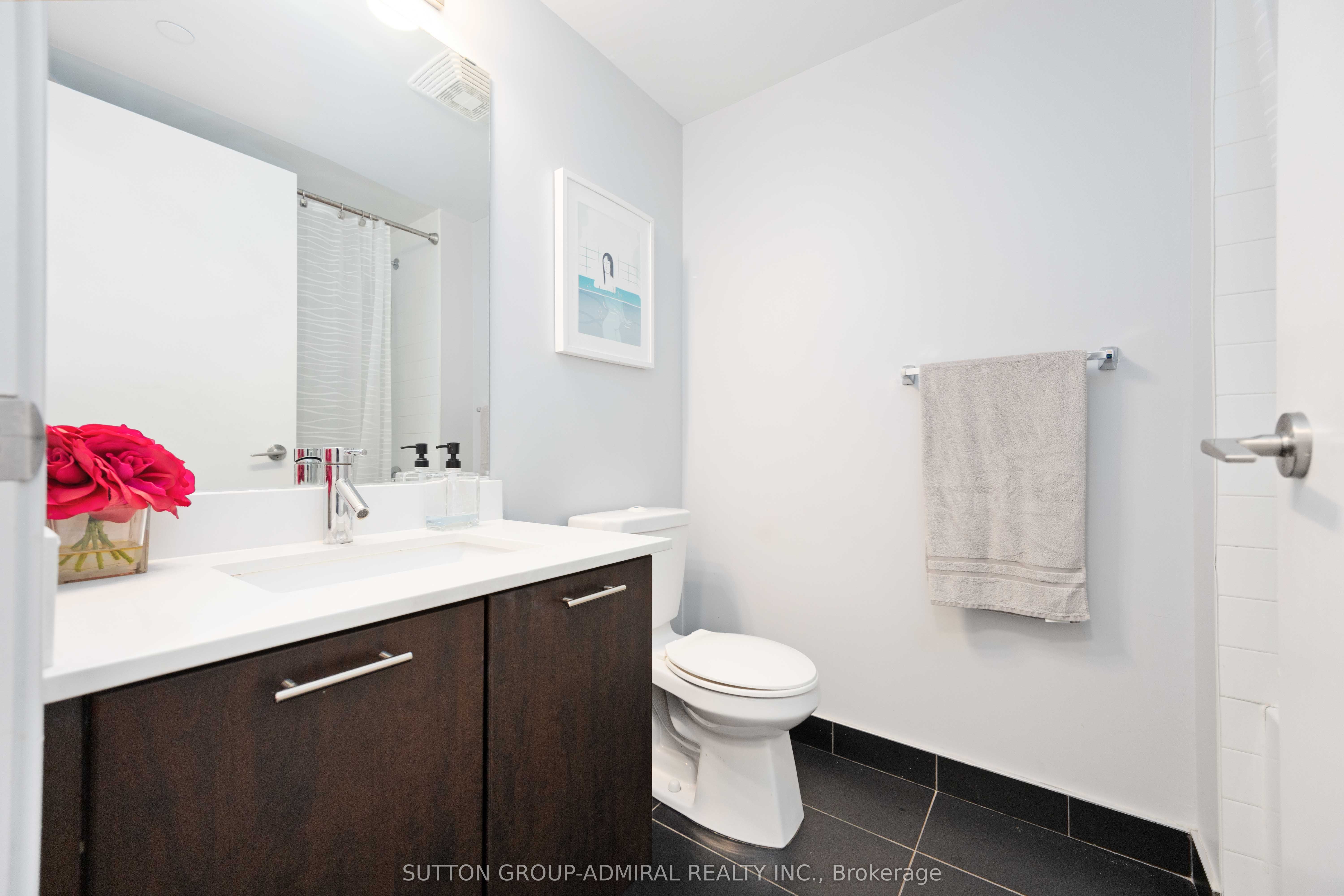 2220 Lake Shore Boulevard W 2806 Property Photo 7