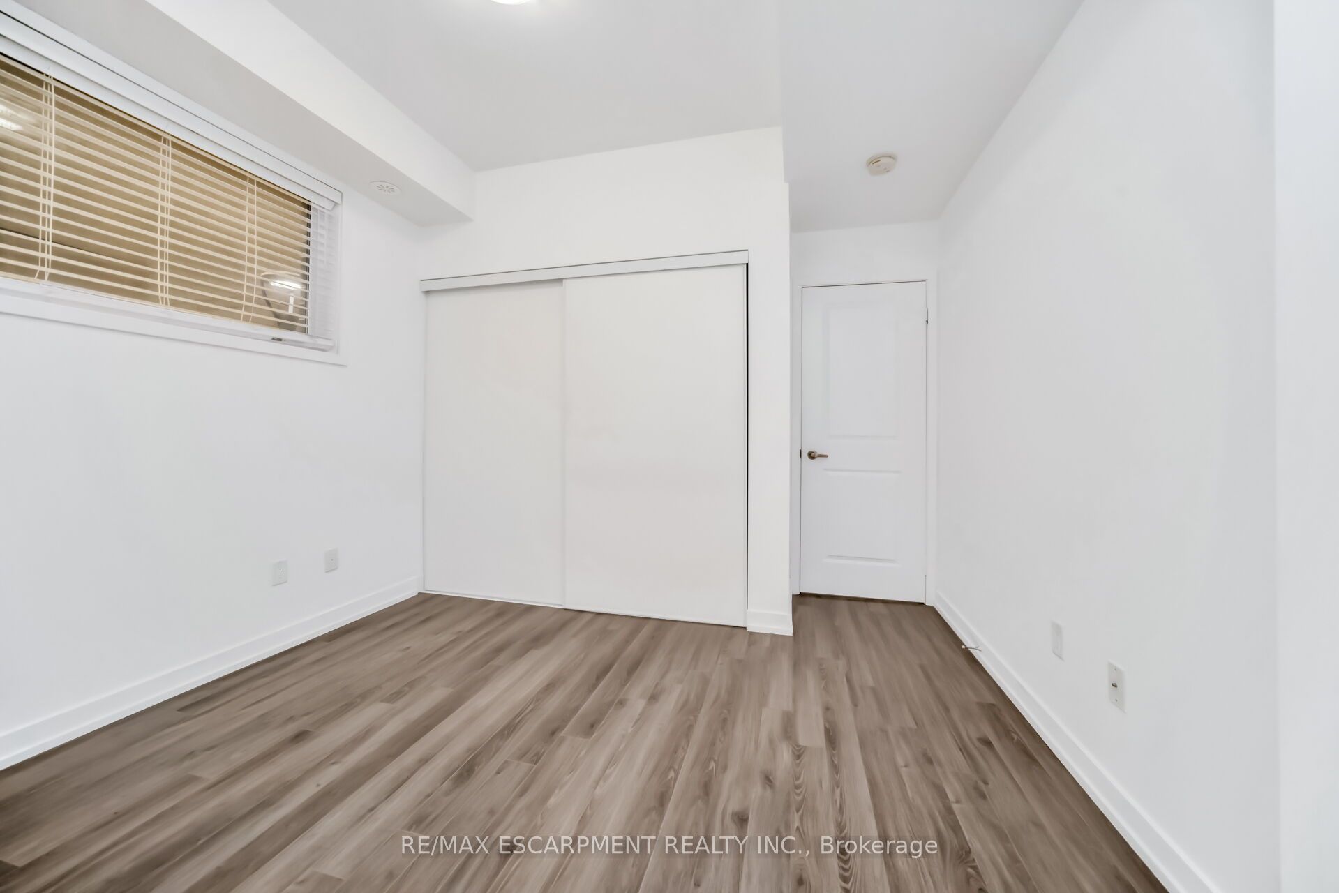 869 Wilson Avenue 29 Property Photo 21