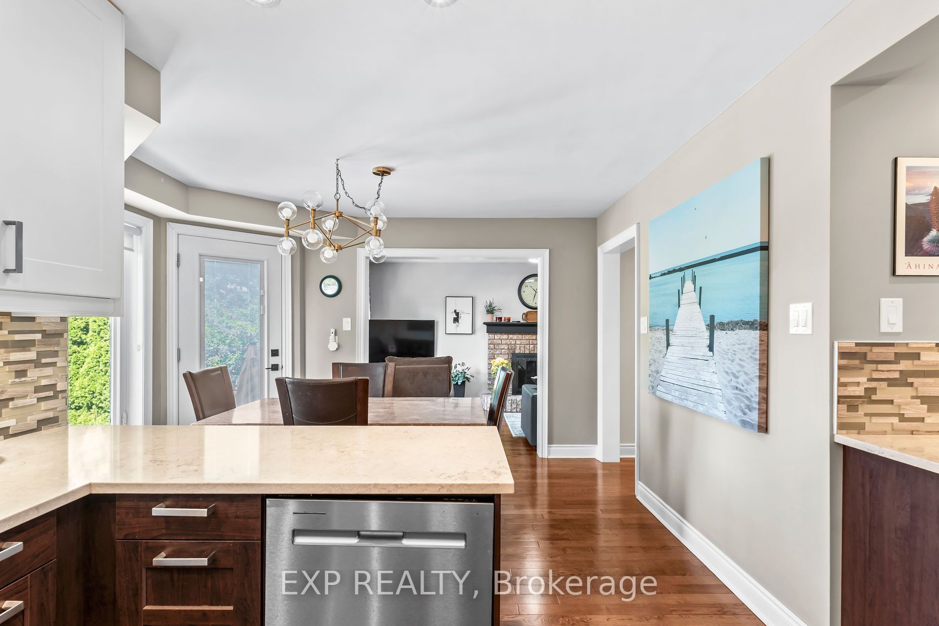 6192 Duford Drive Property Photo 12
