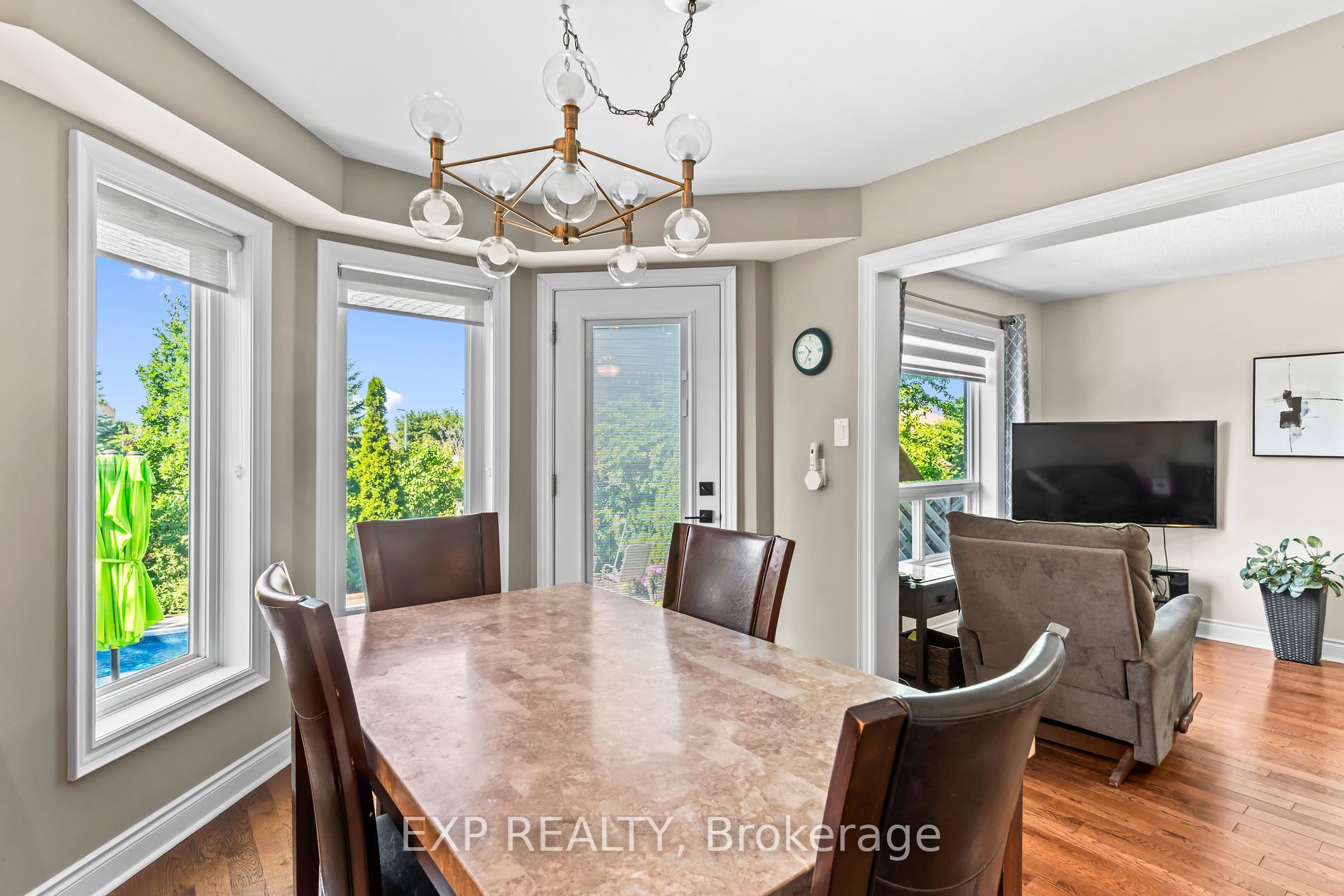 6192 Duford Drive Property Photo 15