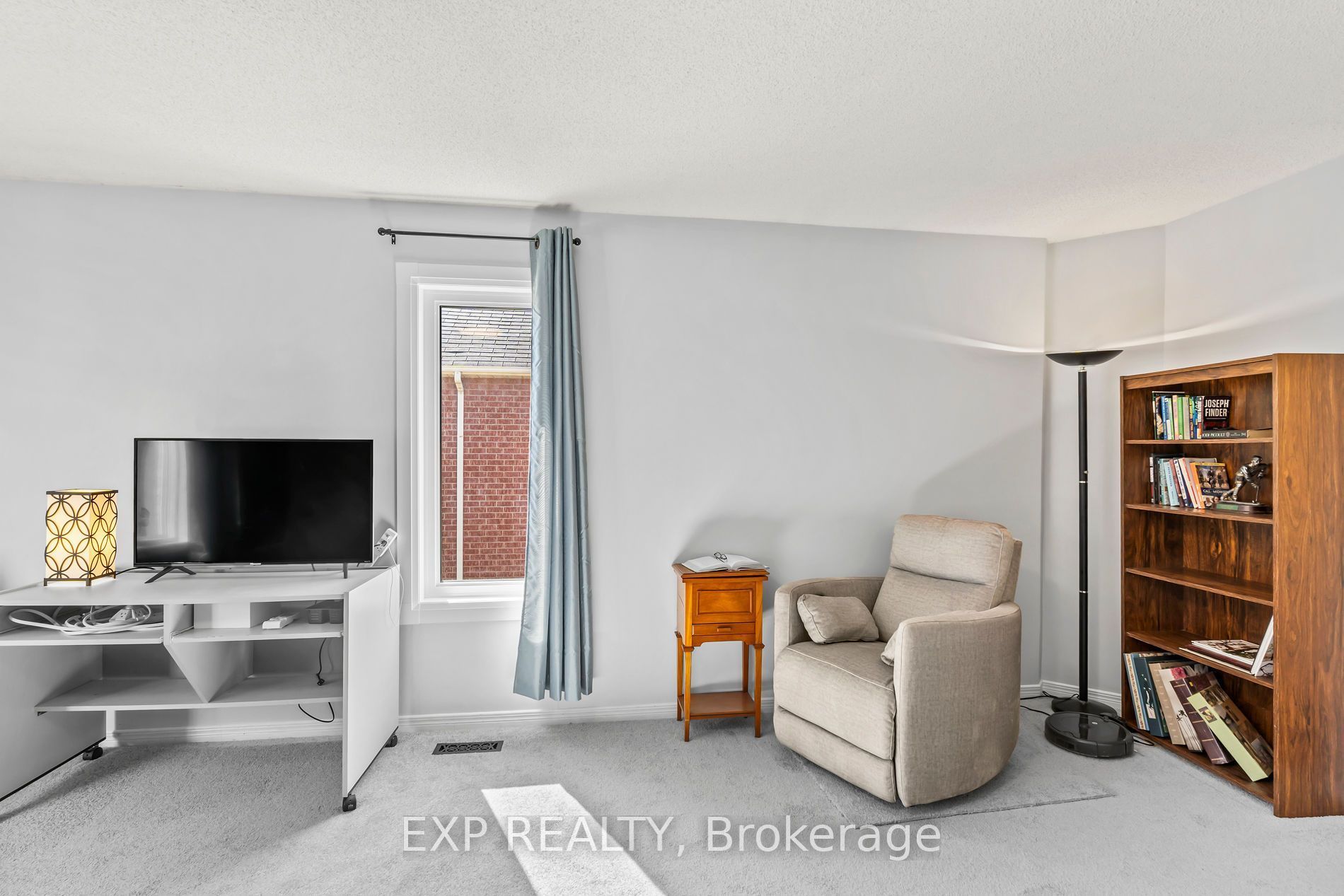 6192 Duford Drive Property Photo 27